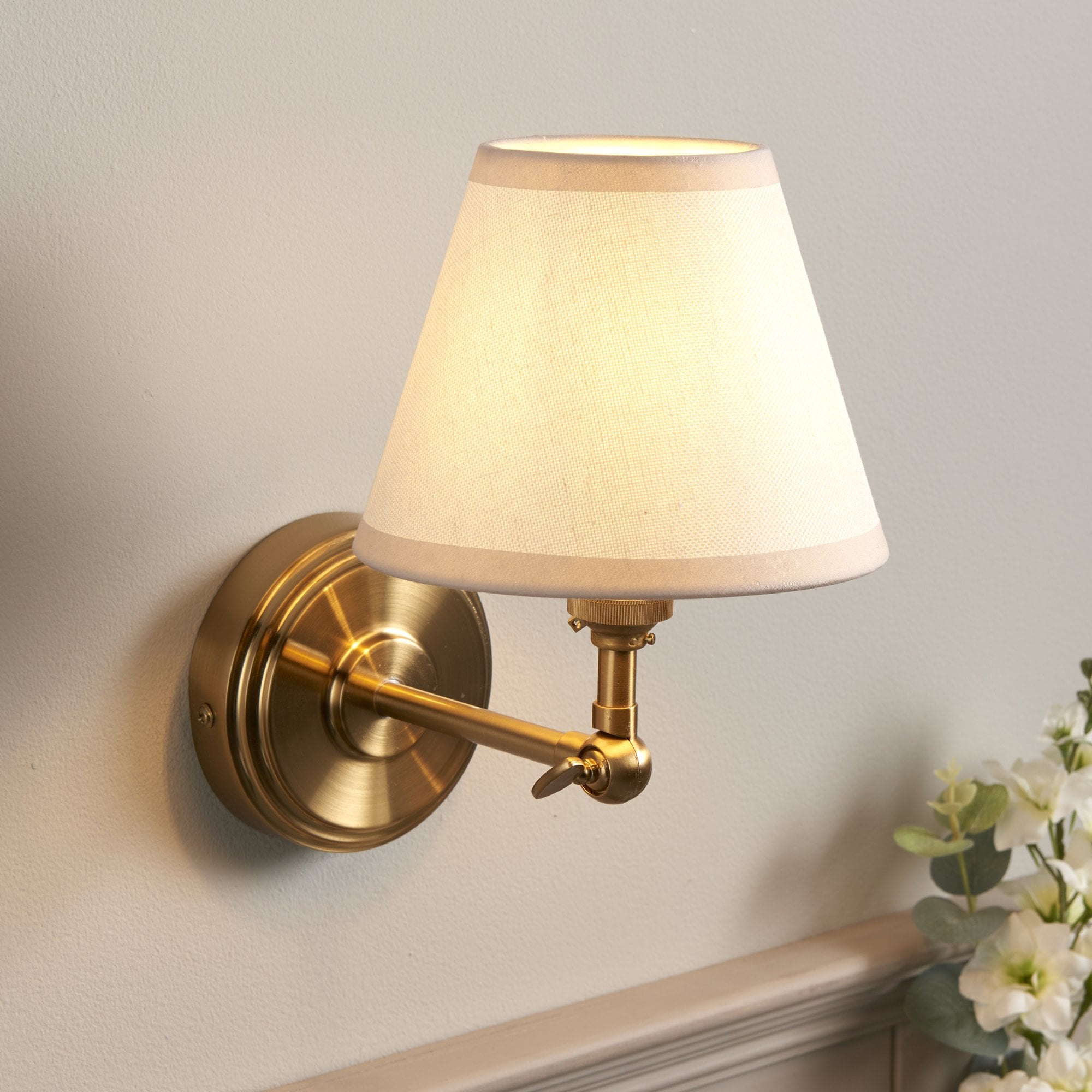 Endon Step Wing Wall Light & Ivy 16cm Vintage White Shade