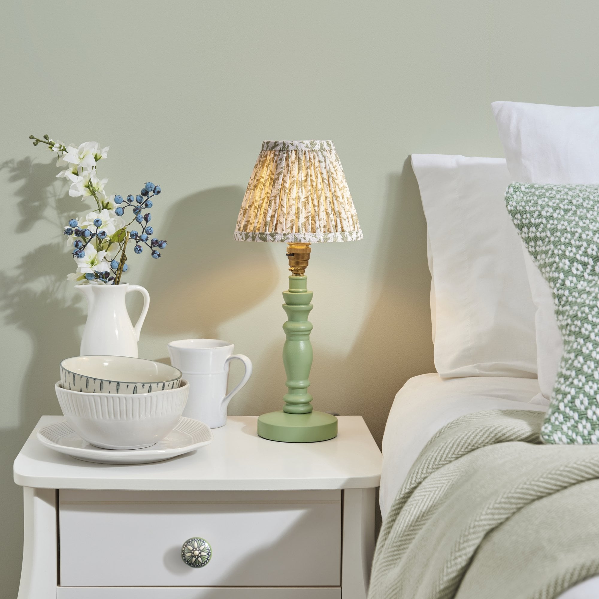 Endon Bibury Satin Cotswold Green Table Lamp & Leaf 16cm Herb Garden Green Shade