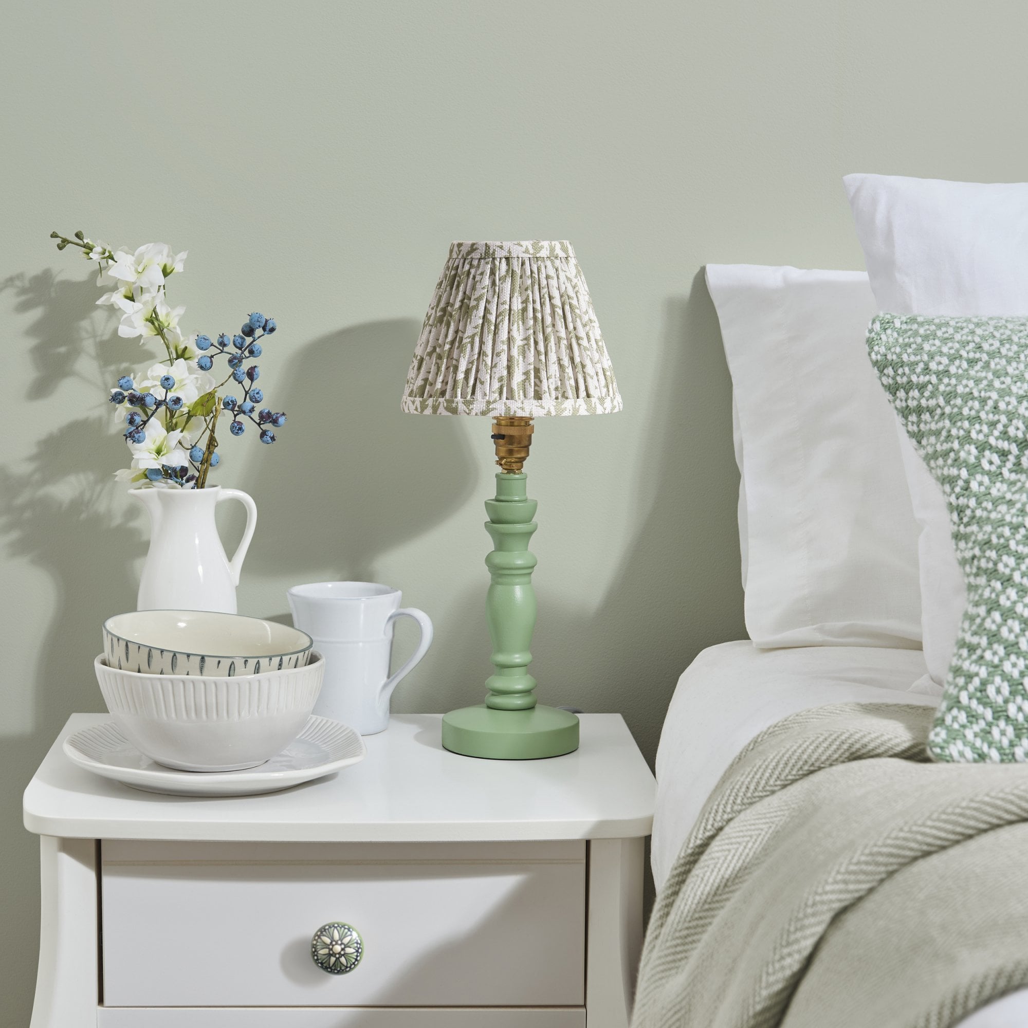 Endon Bibury Satin Cotswold Green Table Lamp & Leaf 16cm Herb Garden Green Shade