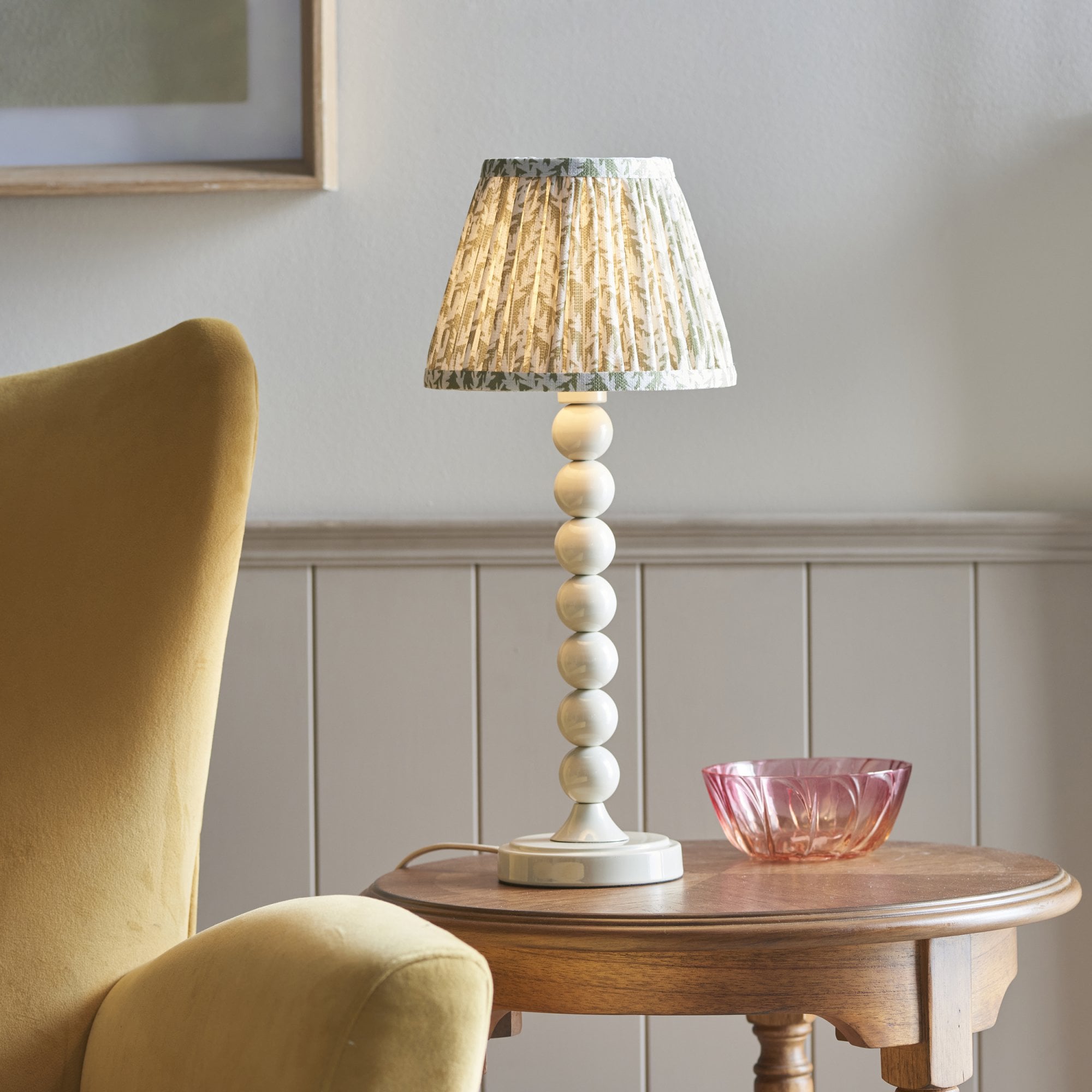 Endon Higgledy Gloss Almond White Table Lamp & Leaf 20cm Herb Garden Green Shade