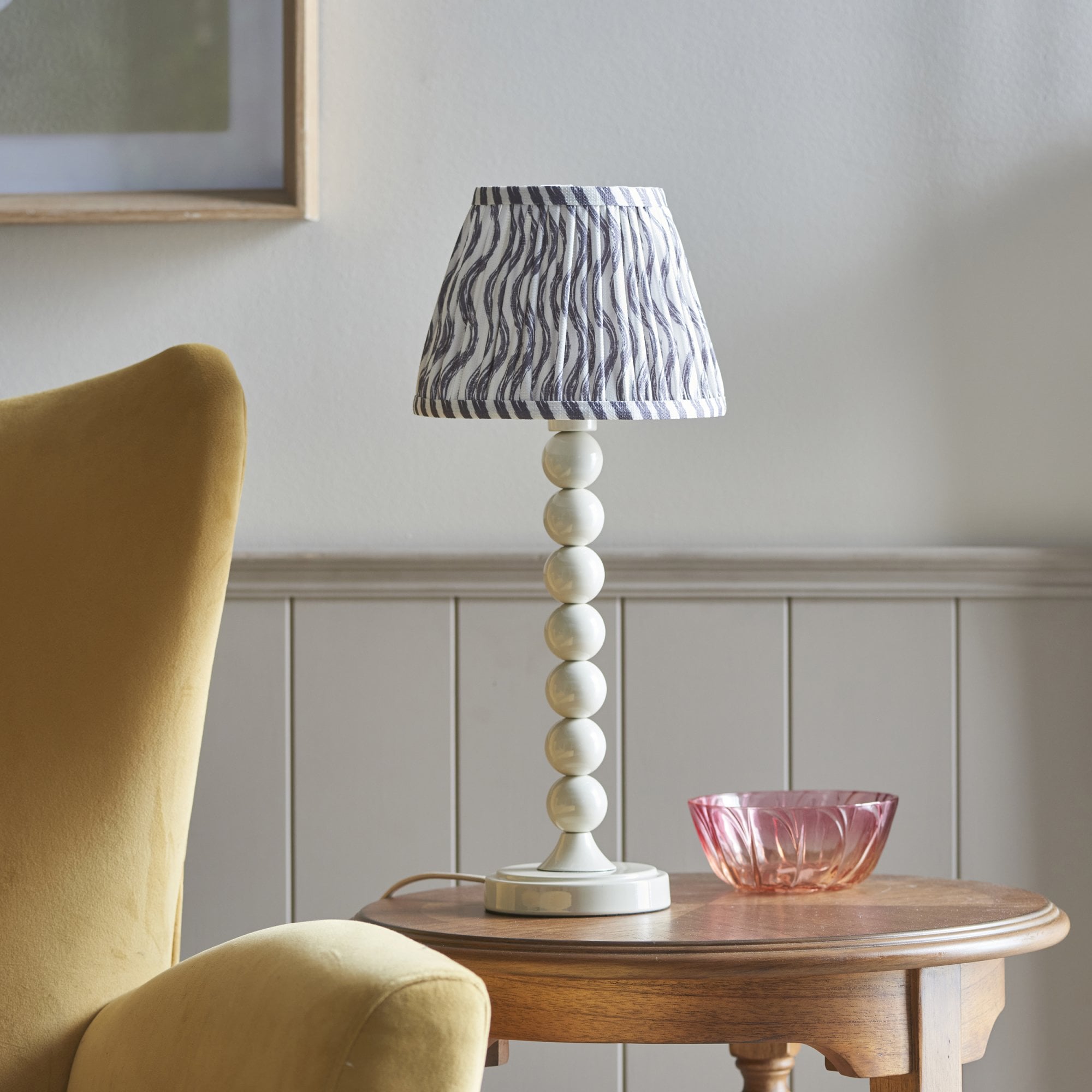 Endon Higgledy Gloss Almond White Table Lamp & Ripple 20cm Pearl Grey Shade
