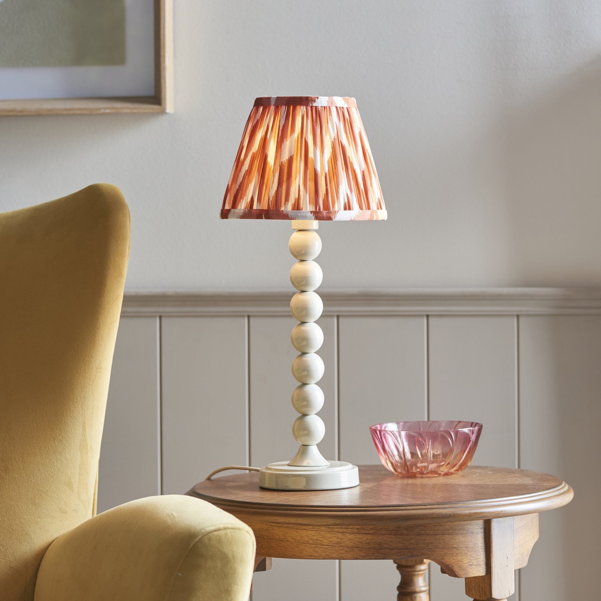 Endon Higgledy Gloss Almond White Table Lamp & Zigzag 20cm Apricot Orange Shade