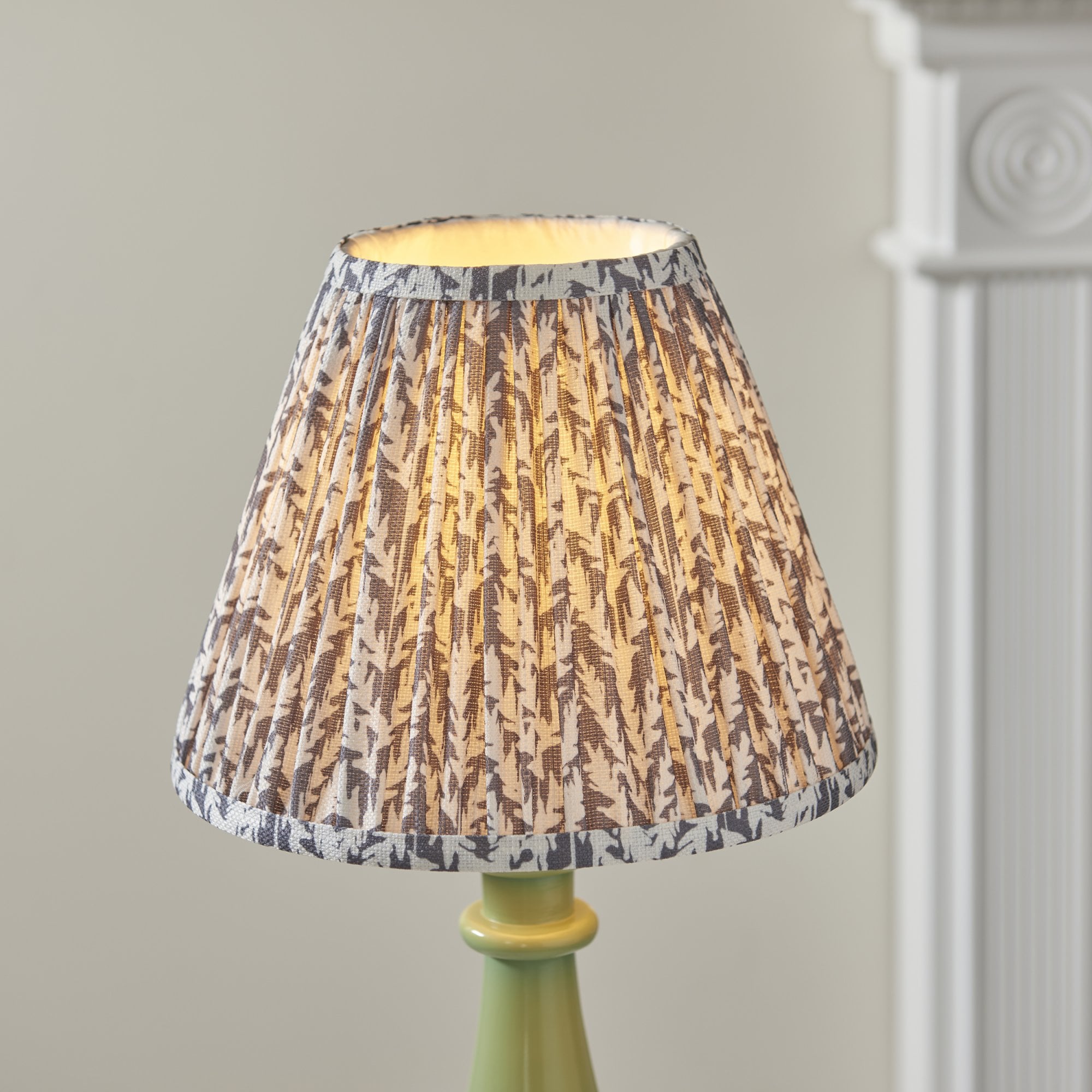 Endon Myrtle Gloss Cotswold Green Table Lamp & Leaf 25cm Pearl Grey Shade