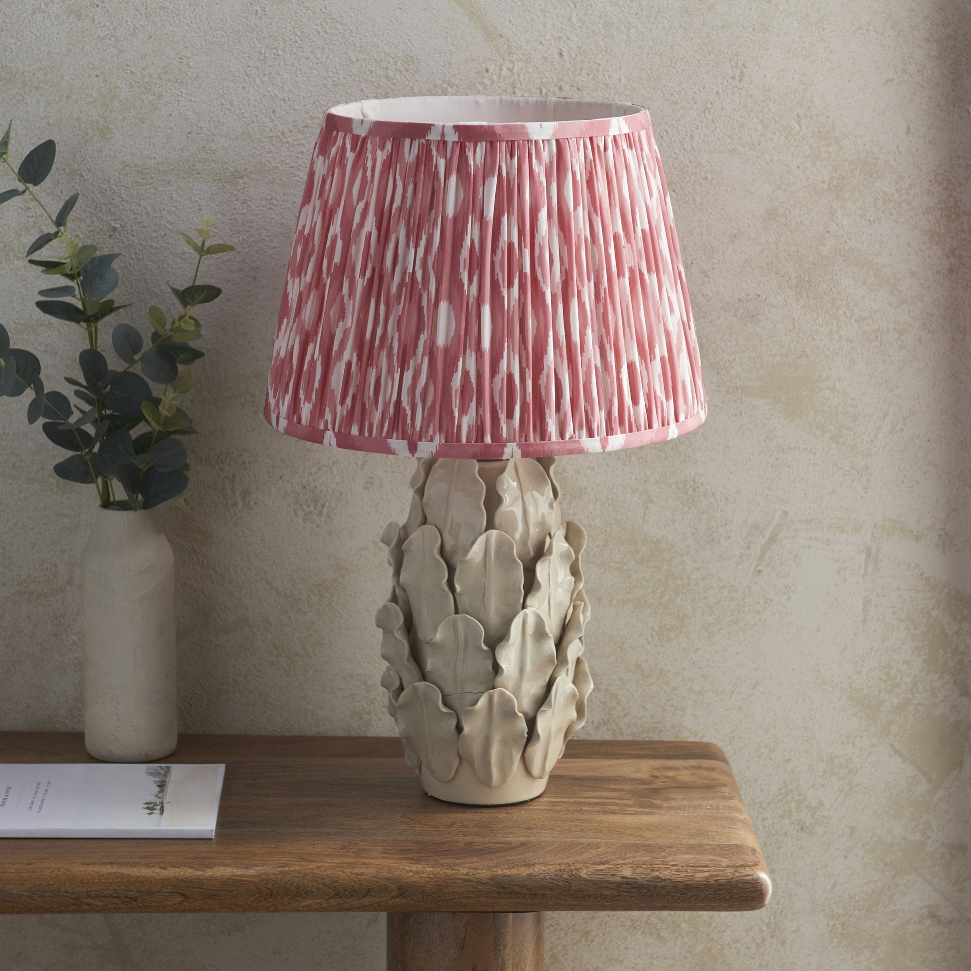 Endon Layered Decorative Leaf Ivory Crackle Glaze Ceramic Table Lamp & Ikat 35cm Coral Pink Shade
