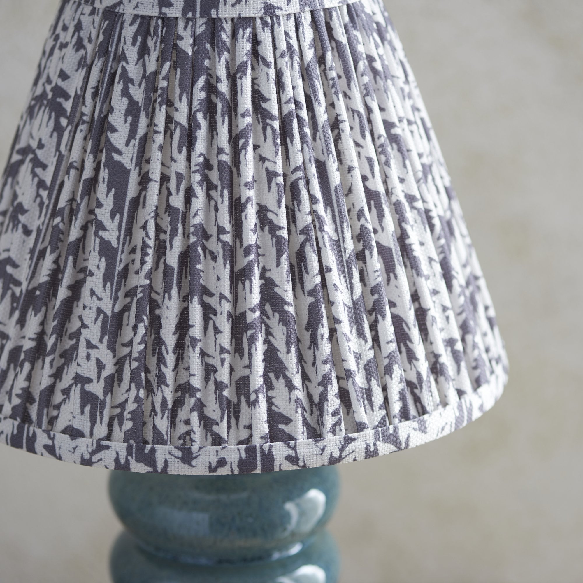 Endon Squash Table Lamp & Leaf 25cm Pearl Grey Shade