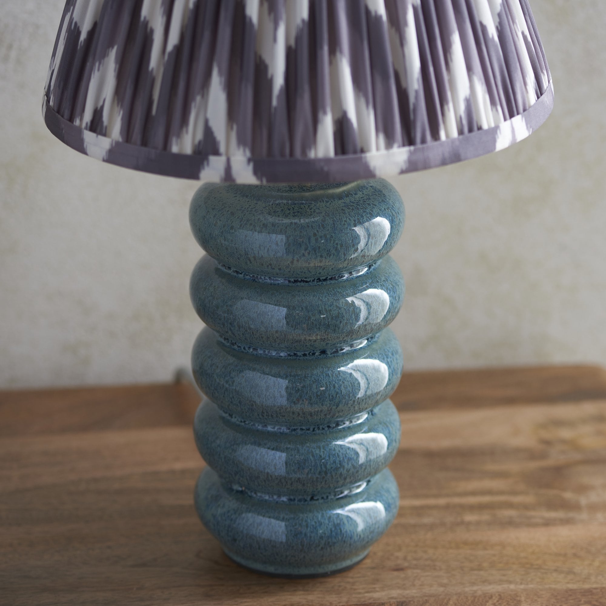 Endon Squash Table Lamp & Zigzag 25cm Pearl Grey Shade