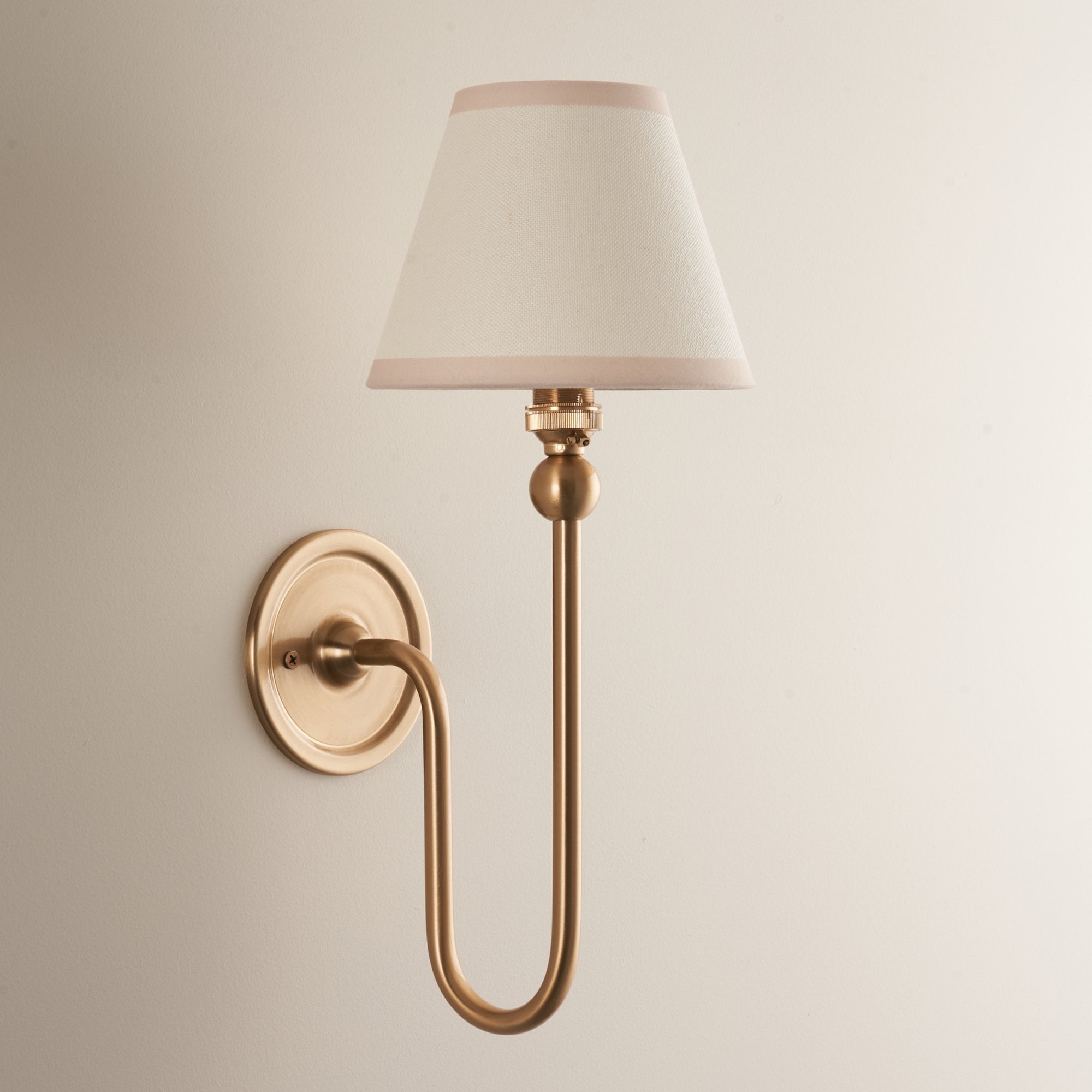 Endon Santiago Wall Light & Ivy 16cm Vintage White Shade