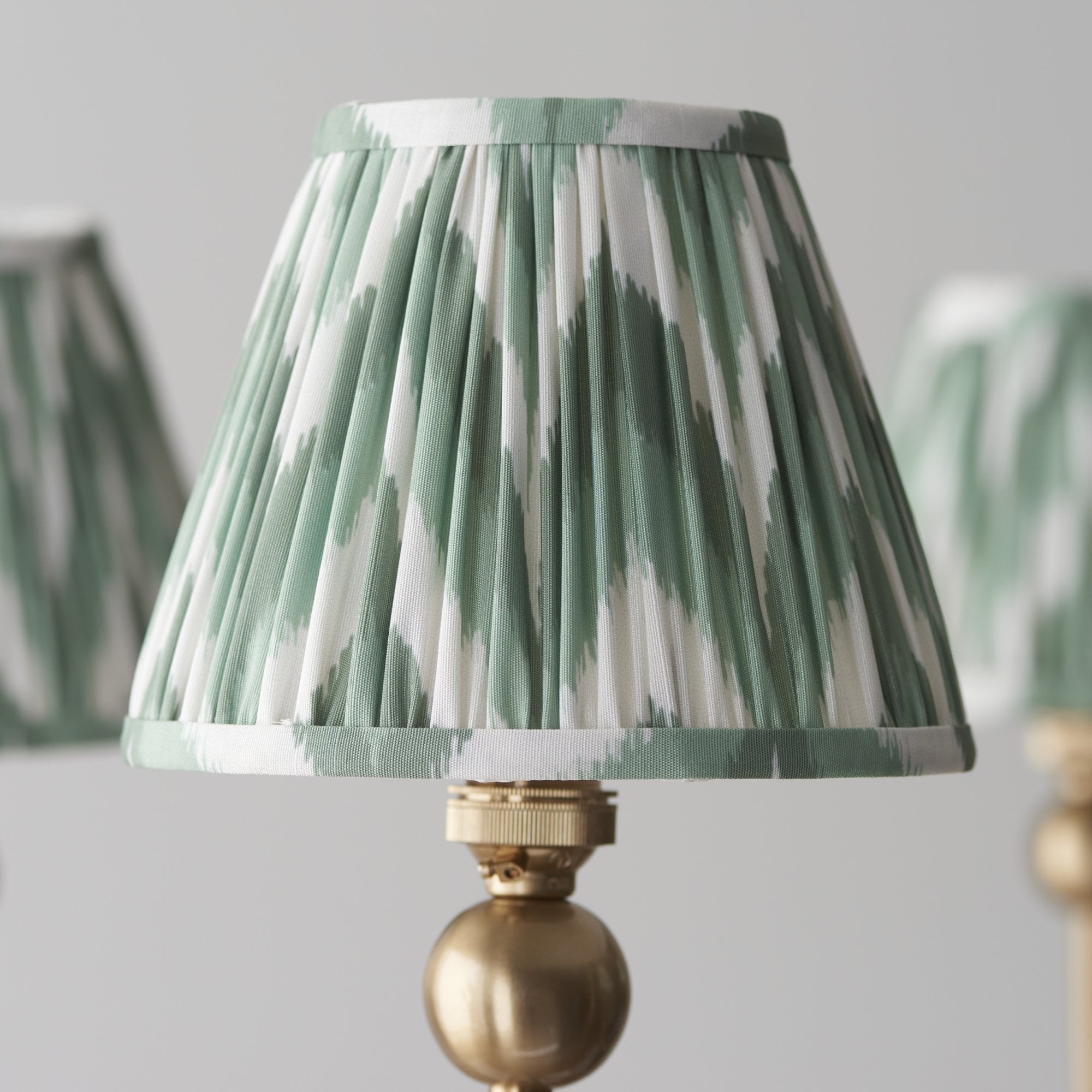Endon Santiago Curved Brushed Aged Brass 5 Light Pendant & Zigzag 16cm Cotswold Green Shade