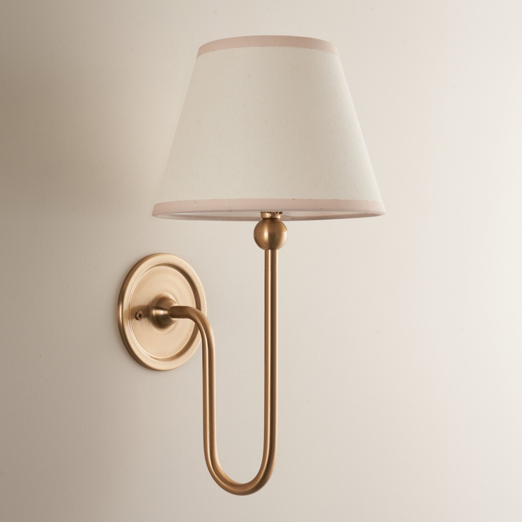 Endon Santiago Wall Light & Ivy 20cm Vintage White Shade