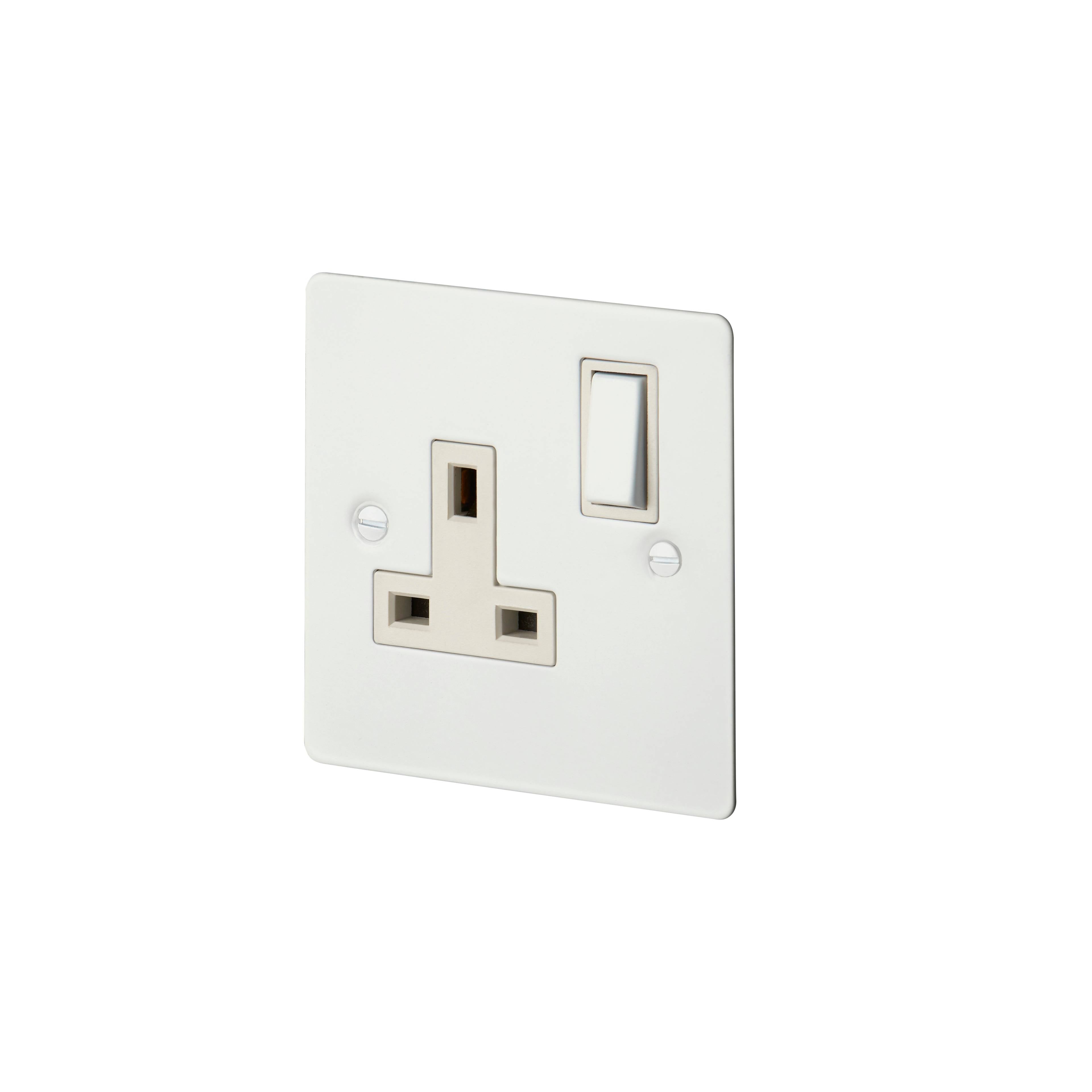 Buster + Punch 1G UK Plug Socket