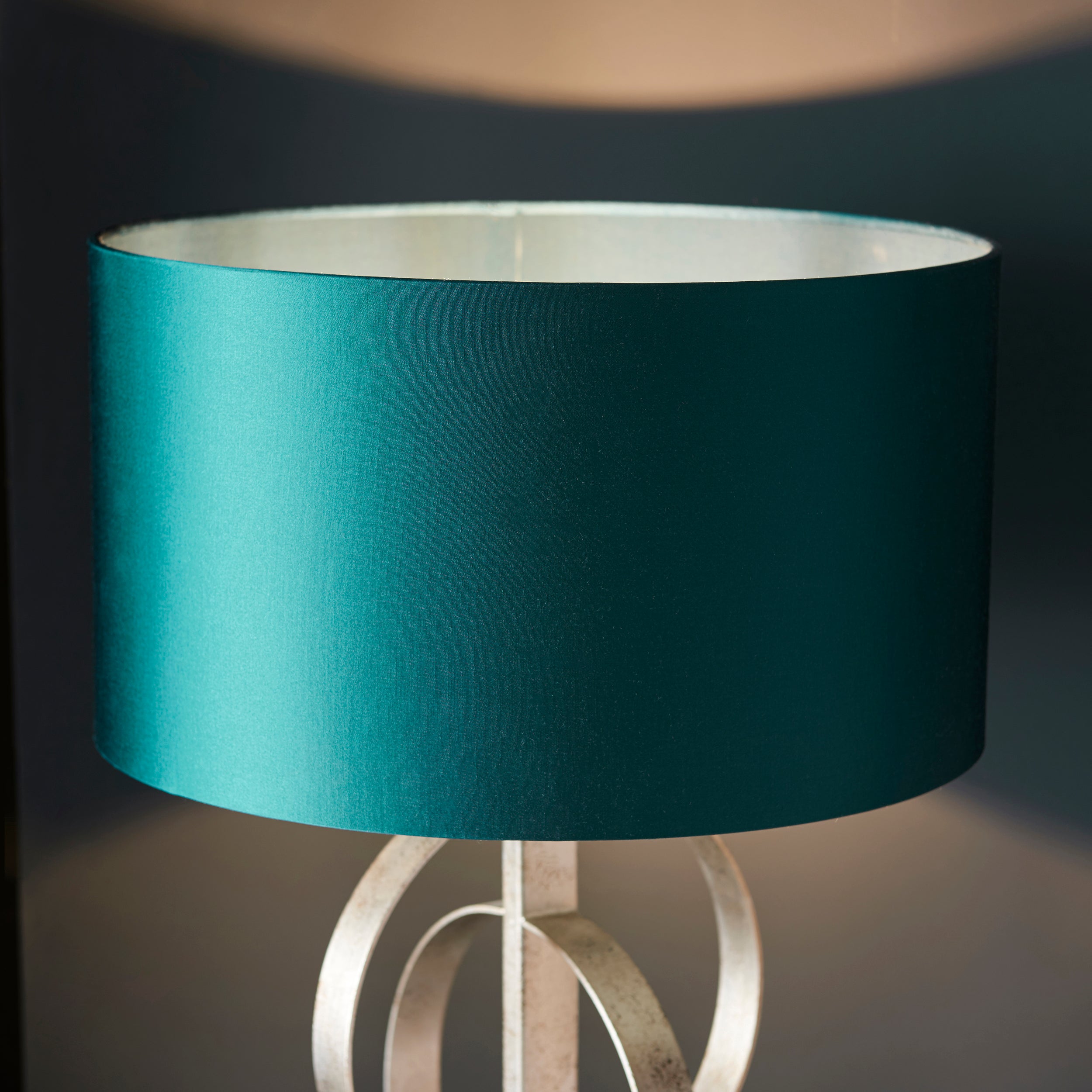Utopia Interlink Table Lamp - Antique Silver Leaf With Teal Shade