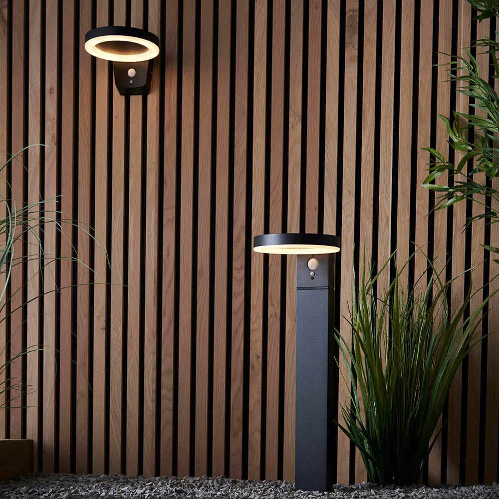 Endon Ebro Single Light Floor Lamp - Photocell And PIR - Solar -  Textured Black & White Pc