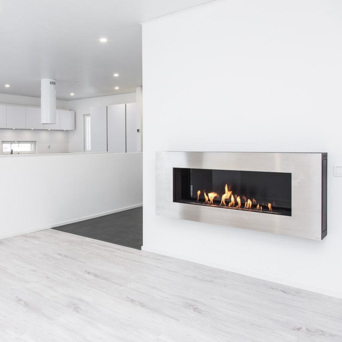 GlammFire Apollo Wall Mounted Bioethanol Fireplace