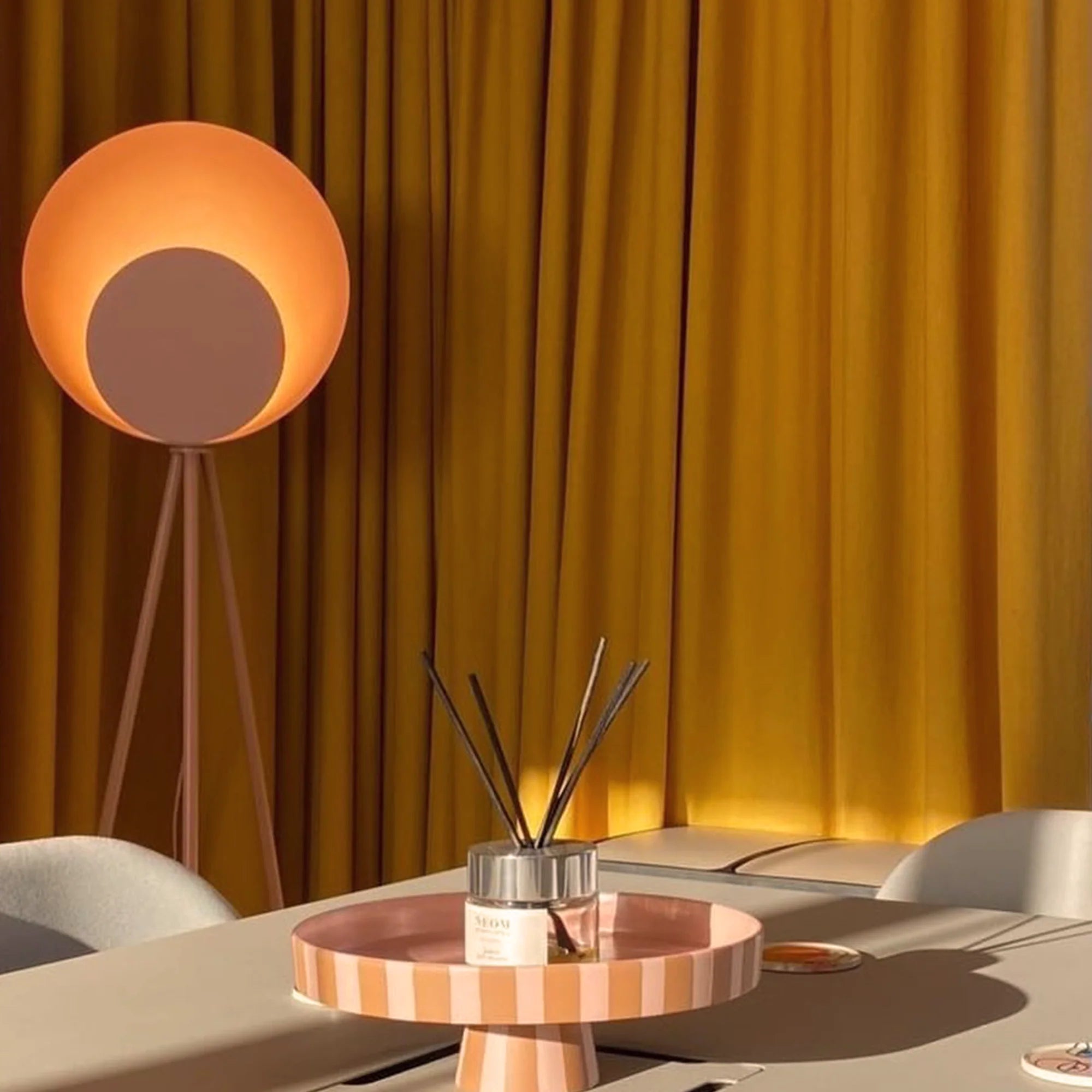 houseof. Diffuser Floor Lamp - Pink