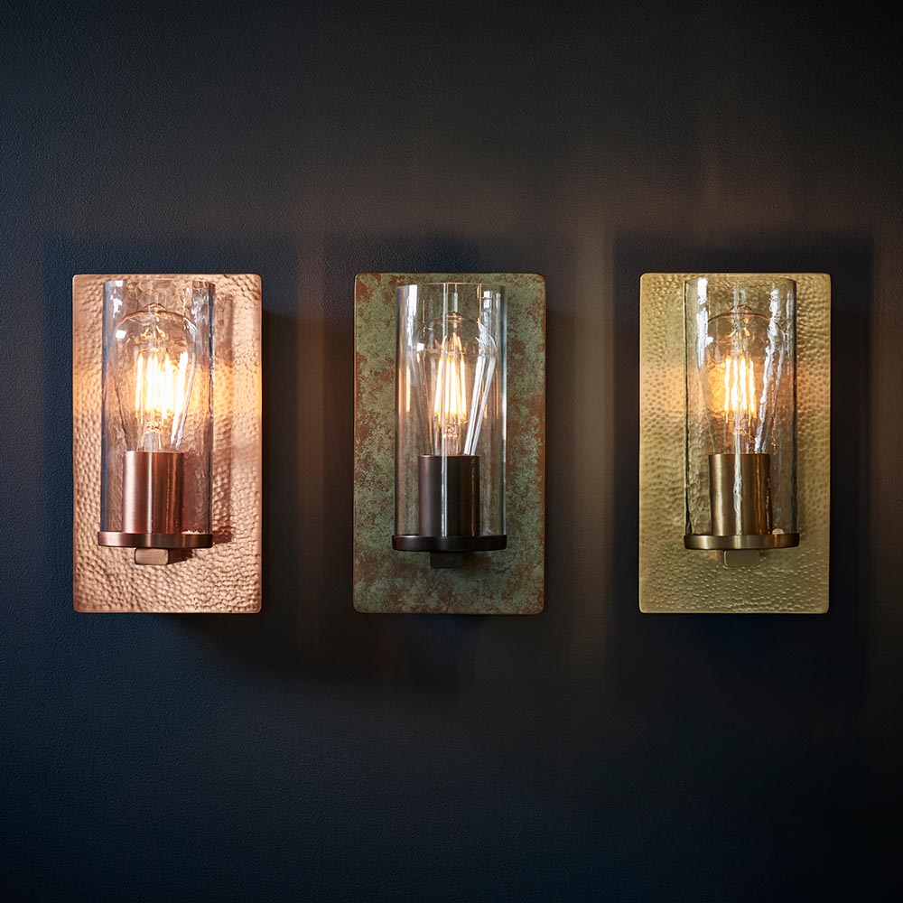 Utopia Swirl Single Wall Light - Hammered Brass Plate & Textured Clear Glass