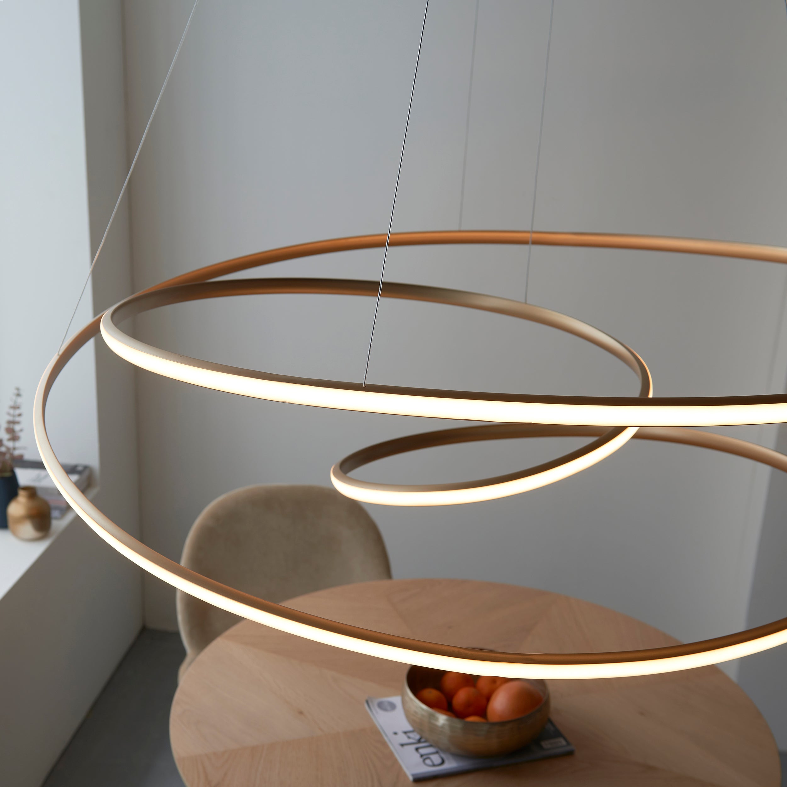 Utopia Ribbon Hoop Pendant - Gold - Extra Large