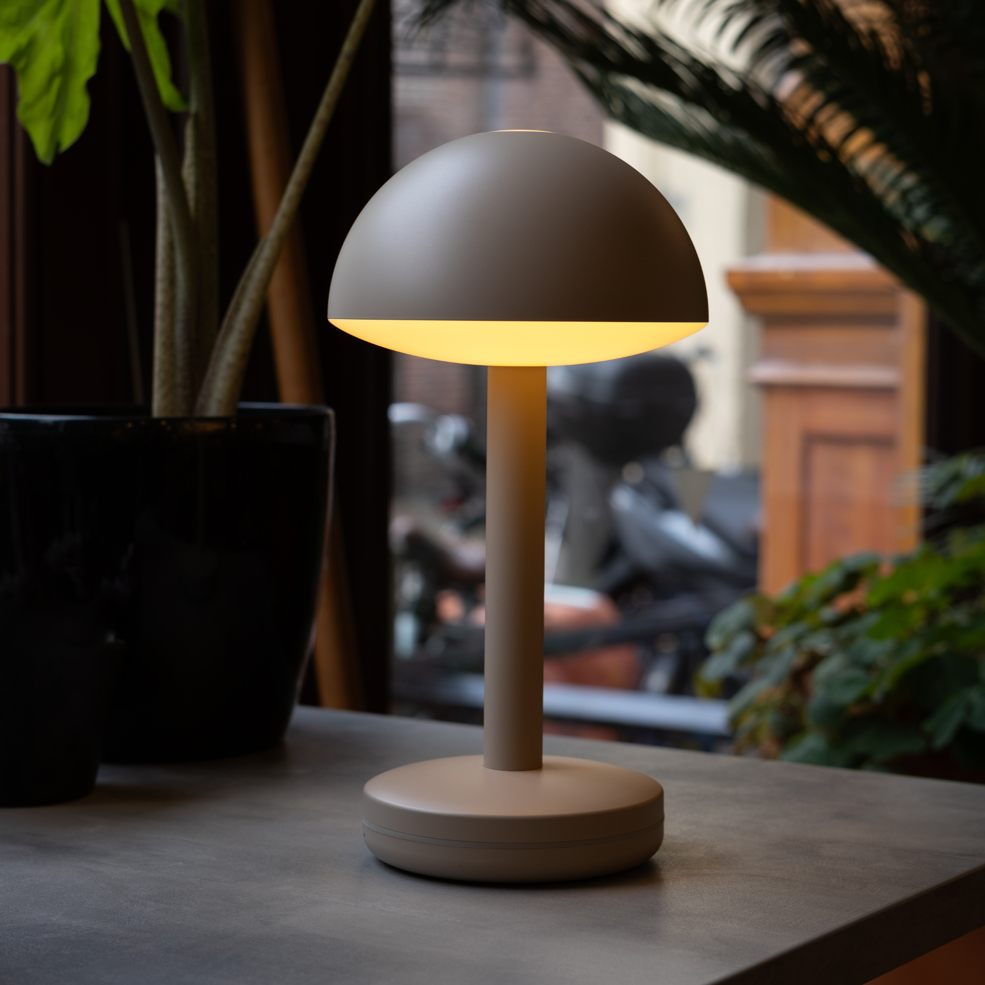 Humble Bug Table Light - Beige