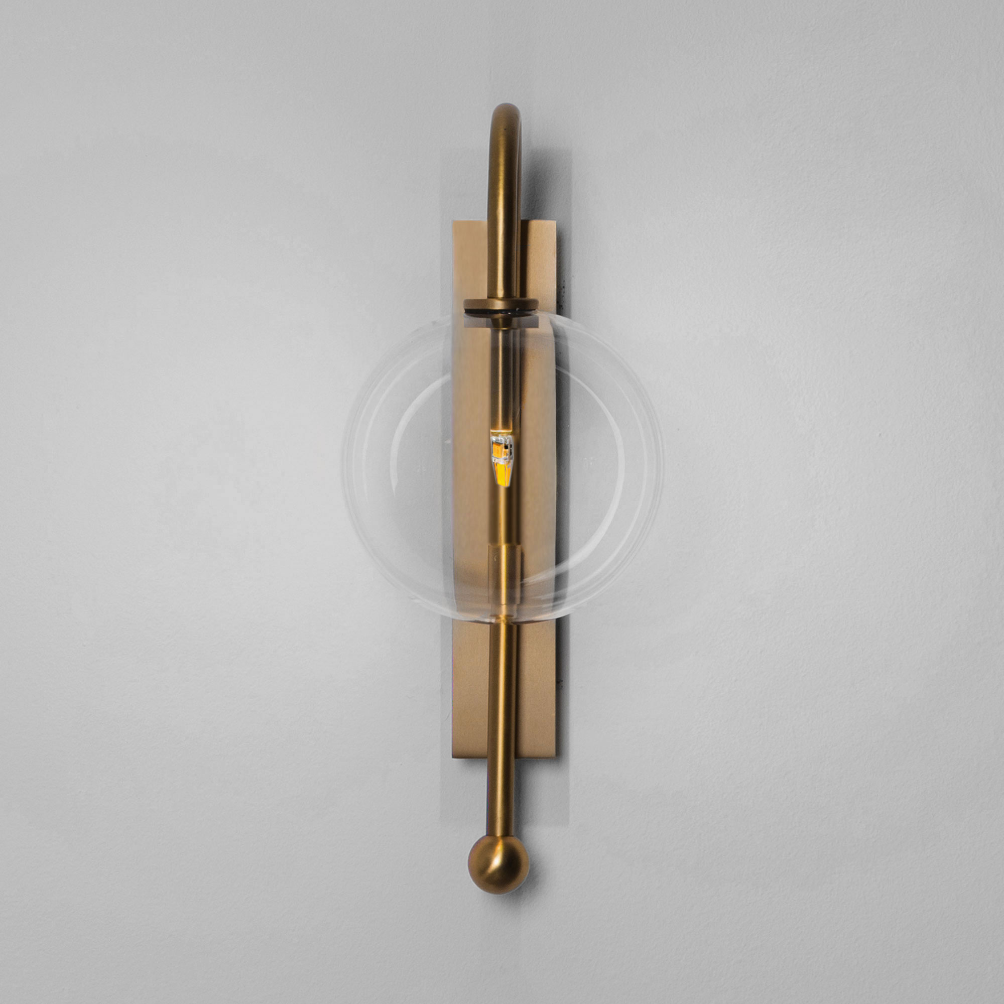 Schwung Naples Single Wall Sconce Light - Transparent Glass