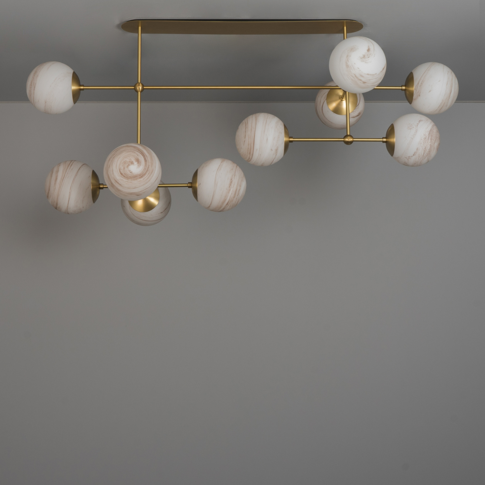 Schwung Armstrong Linear 10 Light Chandelier - Marble Glass