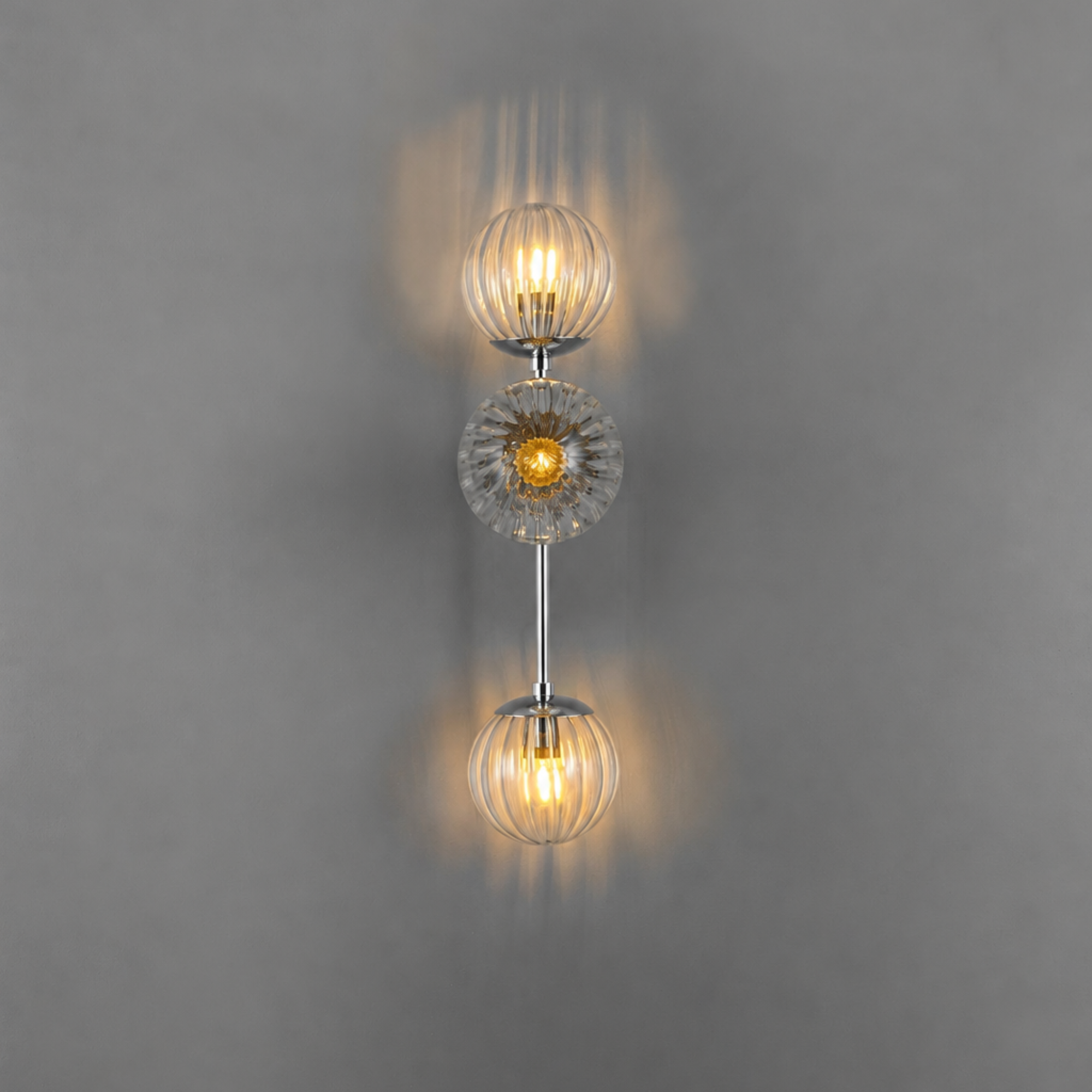 Schwung Armstrong Triple Wall Sconce Light - Dries Ribbon Glass