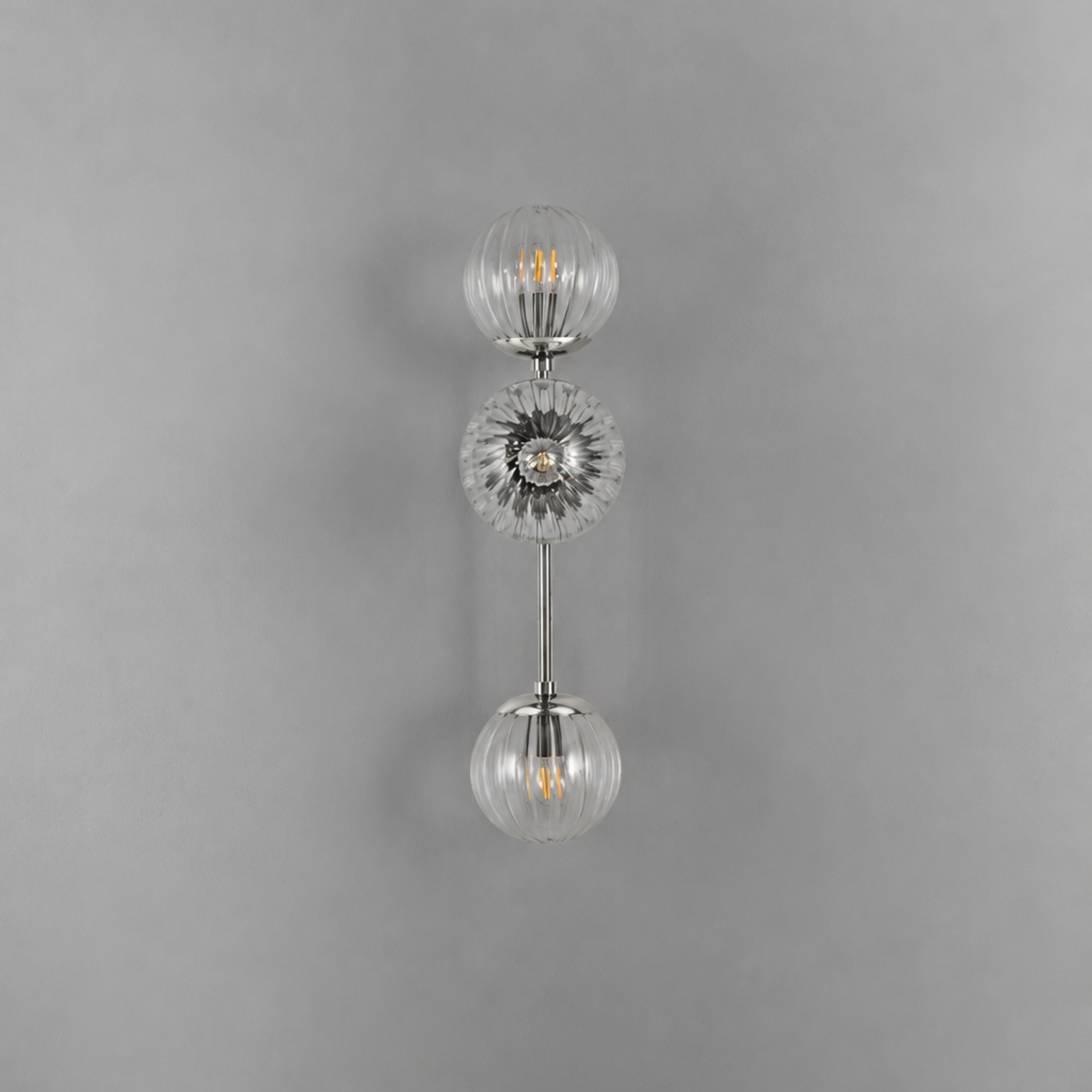 Schwung Armstrong Triple Wall Sconce Light - Dries Ribbon Glass