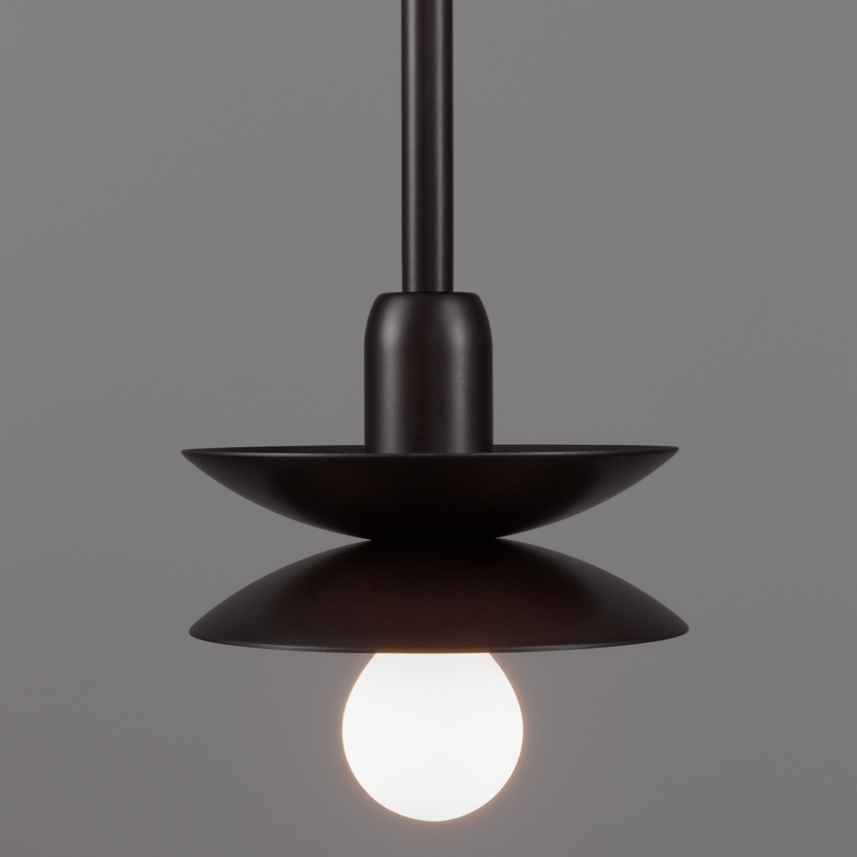 Schwung Babylon Single Pendant