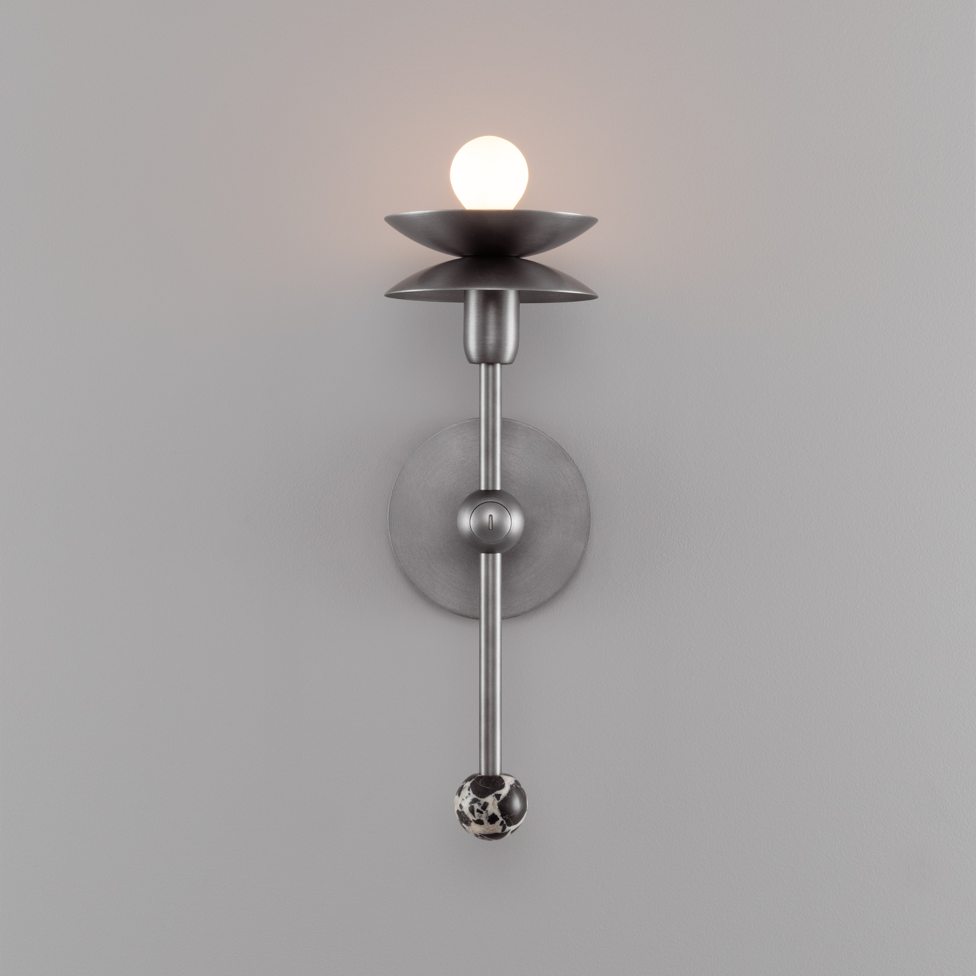 Schwung Babylon Single Wall Sconce Light