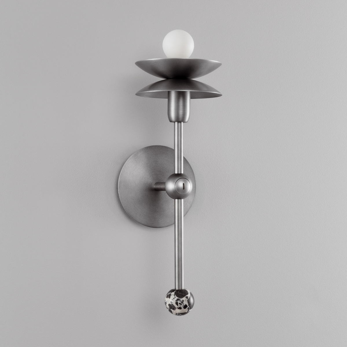 Schwung Babylon Single Wall Sconce Light