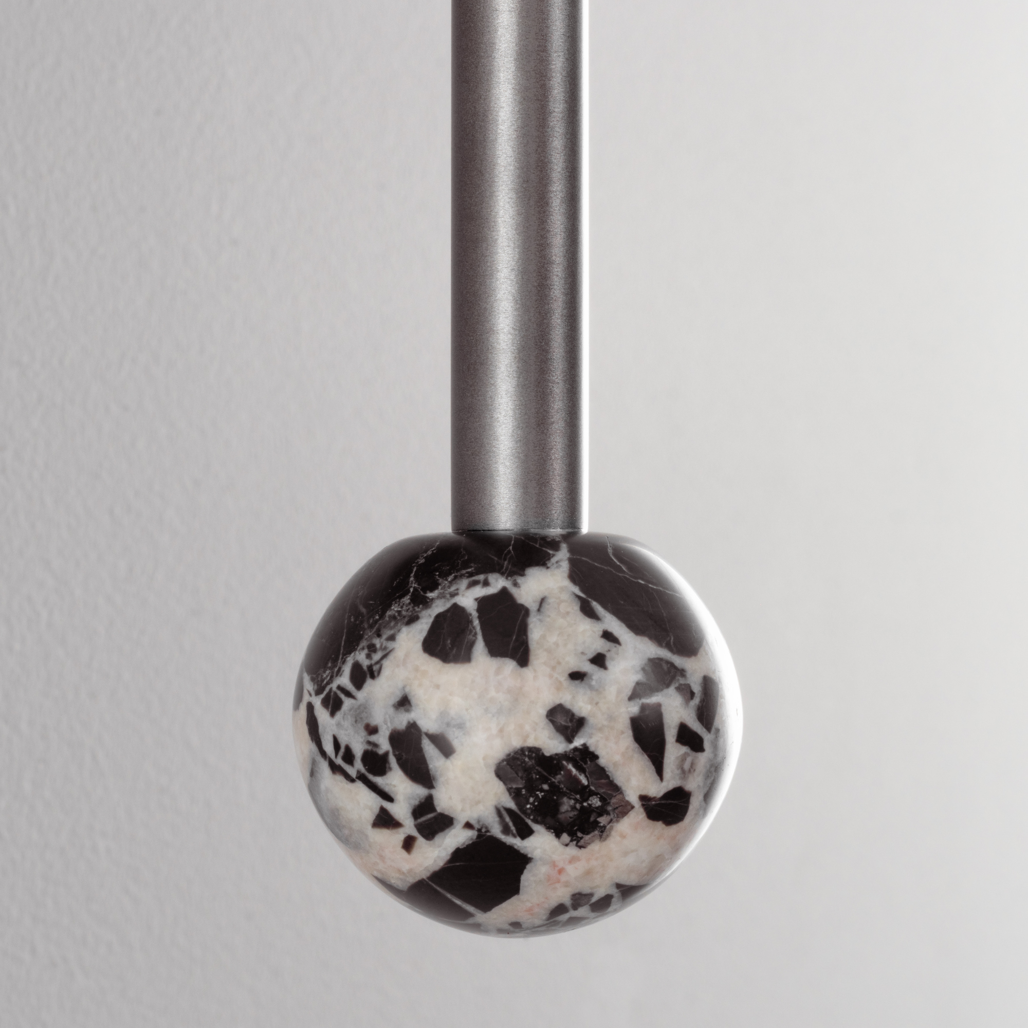 Schwung Babylon Single Wall Sconce Light