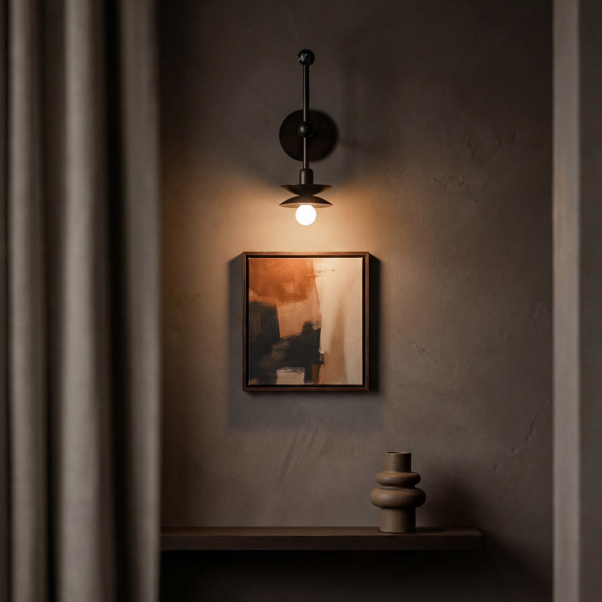 Schwung Babylon Single Wall Sconce Light