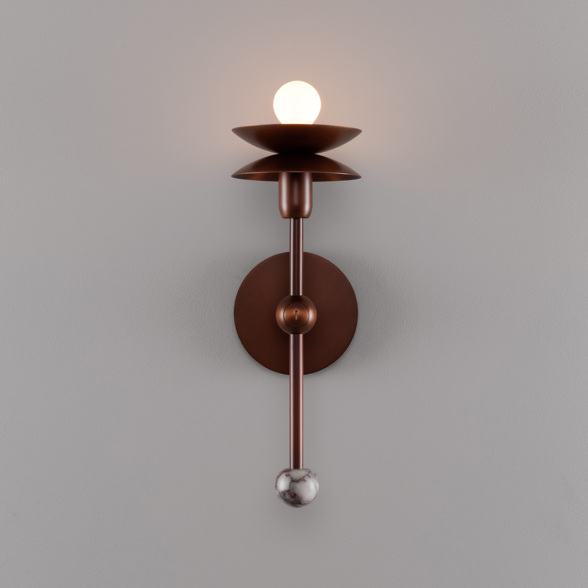 Schwung Babylon Single Wall Sconce Light