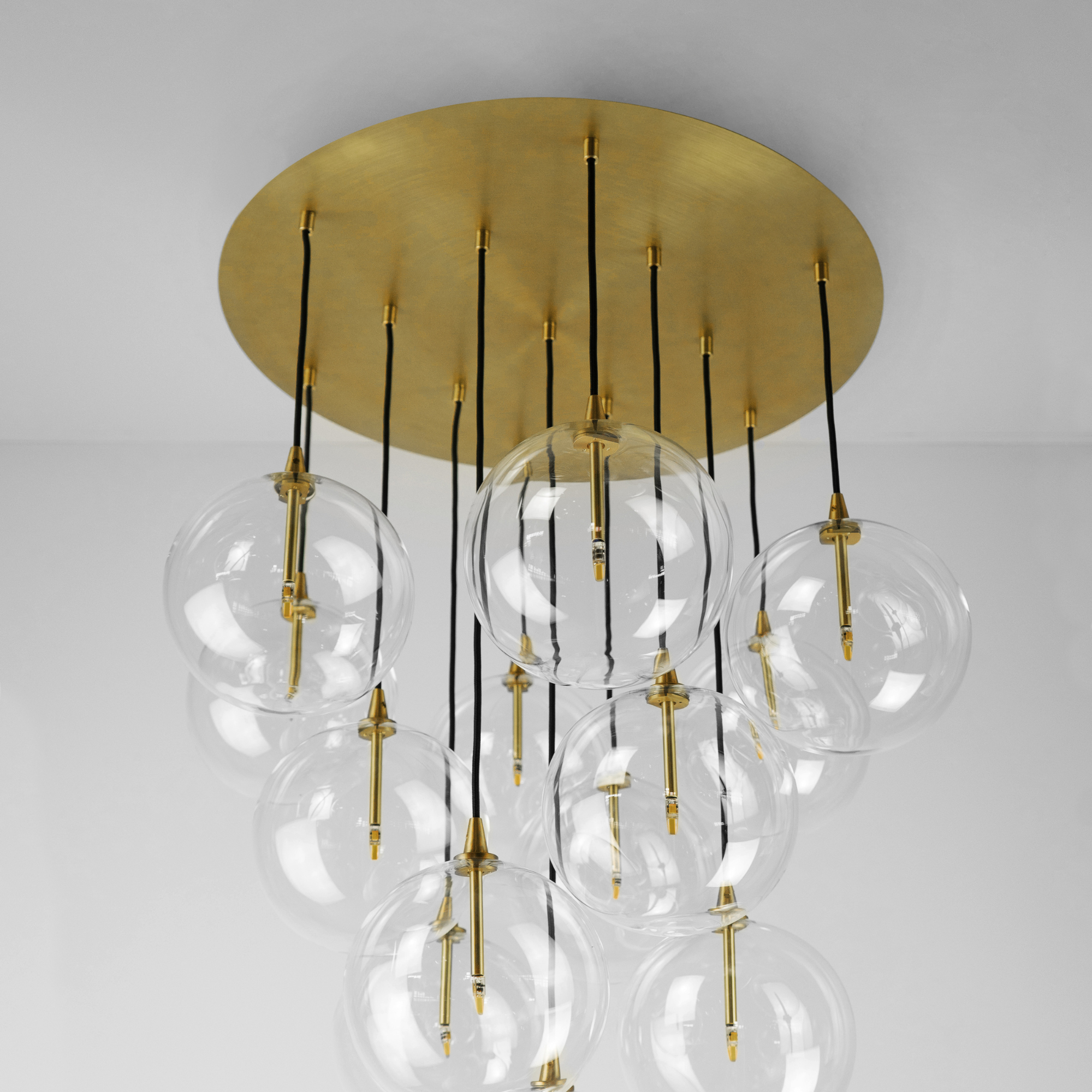 Schwung Cluster 13 Light Chandelier - Transparent Glass