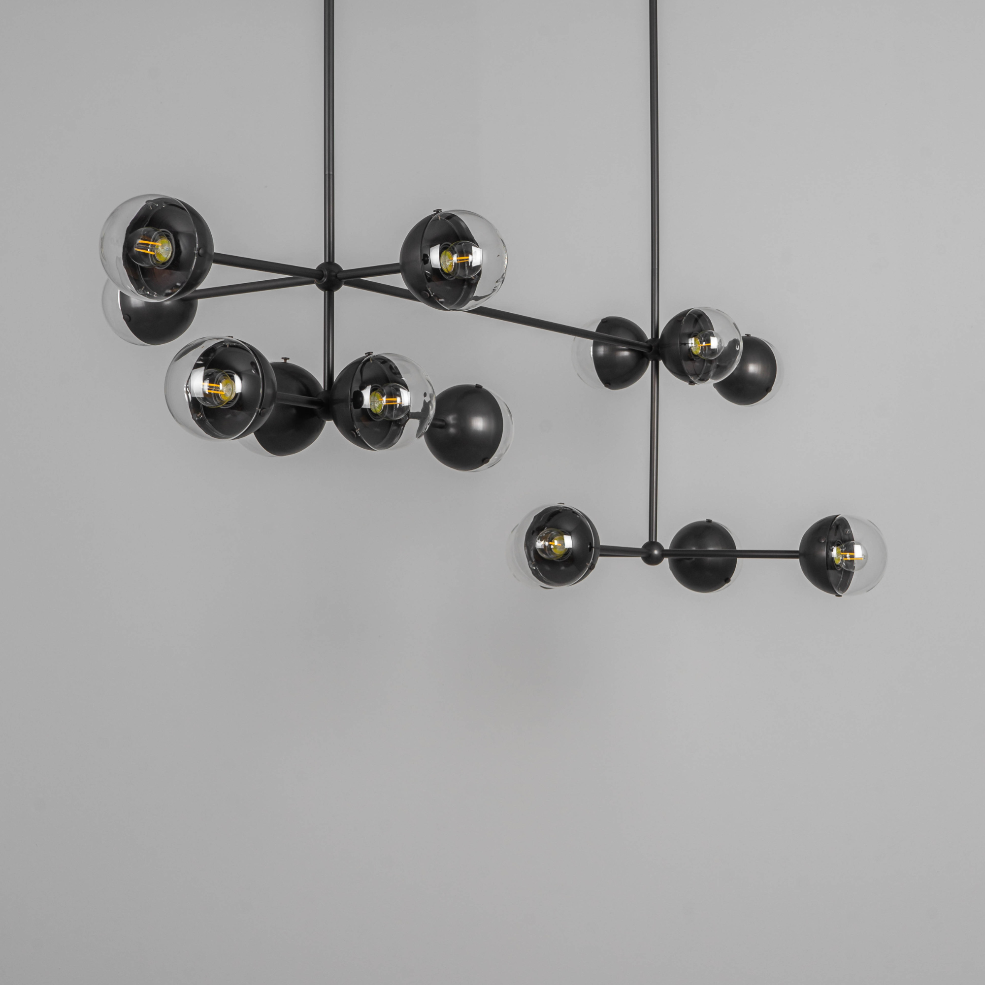 Schwung Molecule Linear 14 Light Chandelier - Transparent Glass