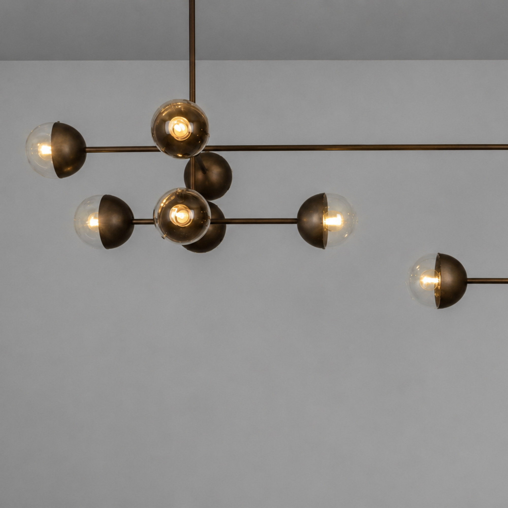 Schwung Molecule Linear 14 Light Chandelier - Transparent Glass
