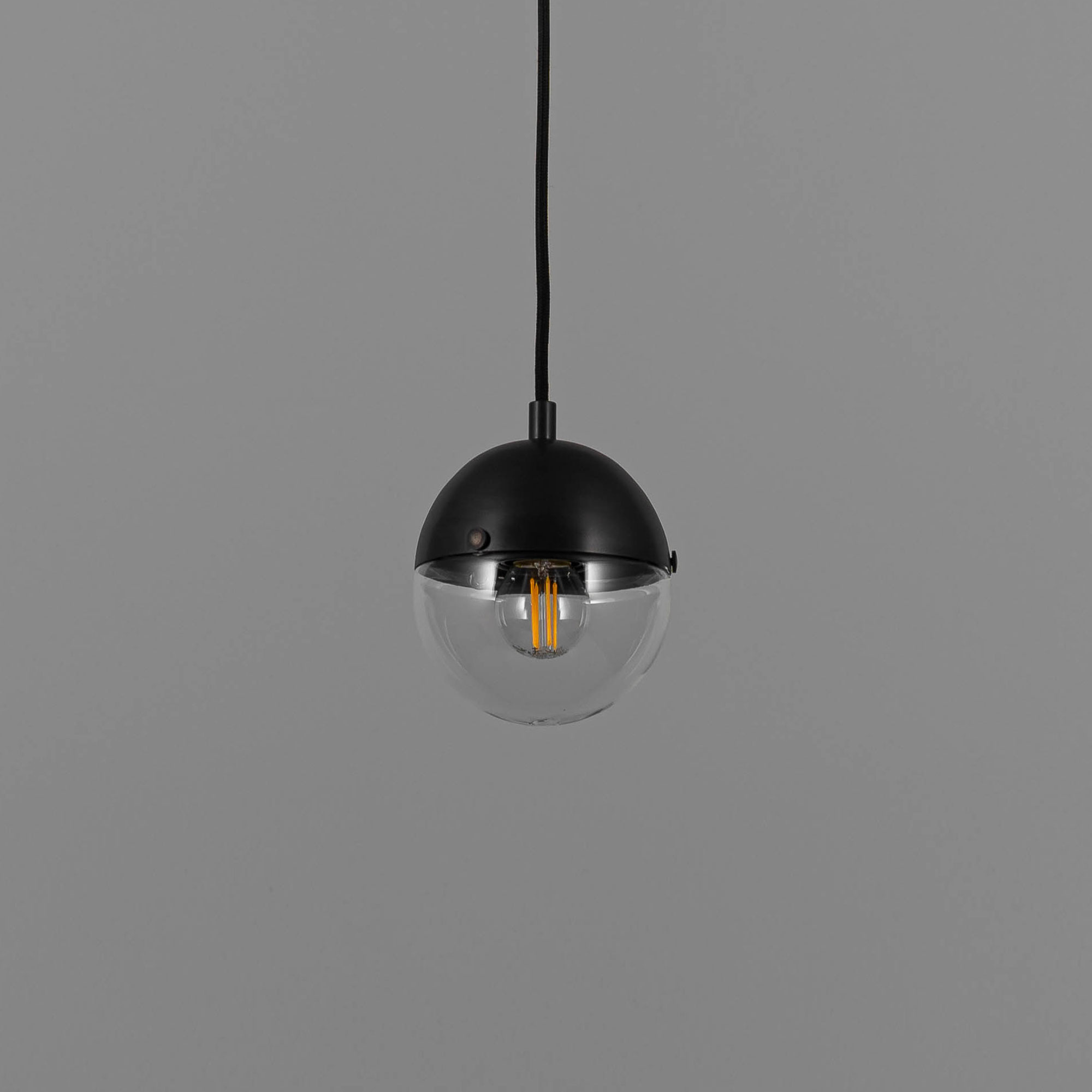 Schwung Molecule Single Pendant - Transparent Glass