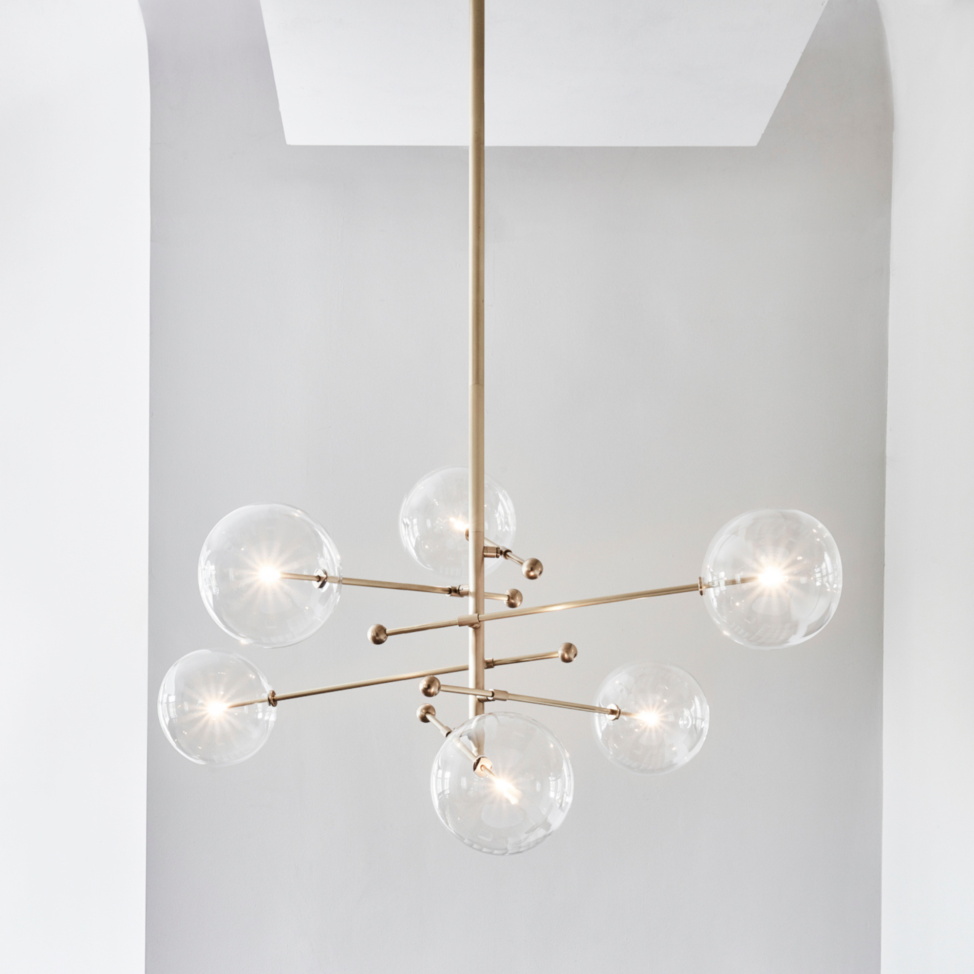 Schwung RD15 6 Arms Chandelier - Transparent Glass