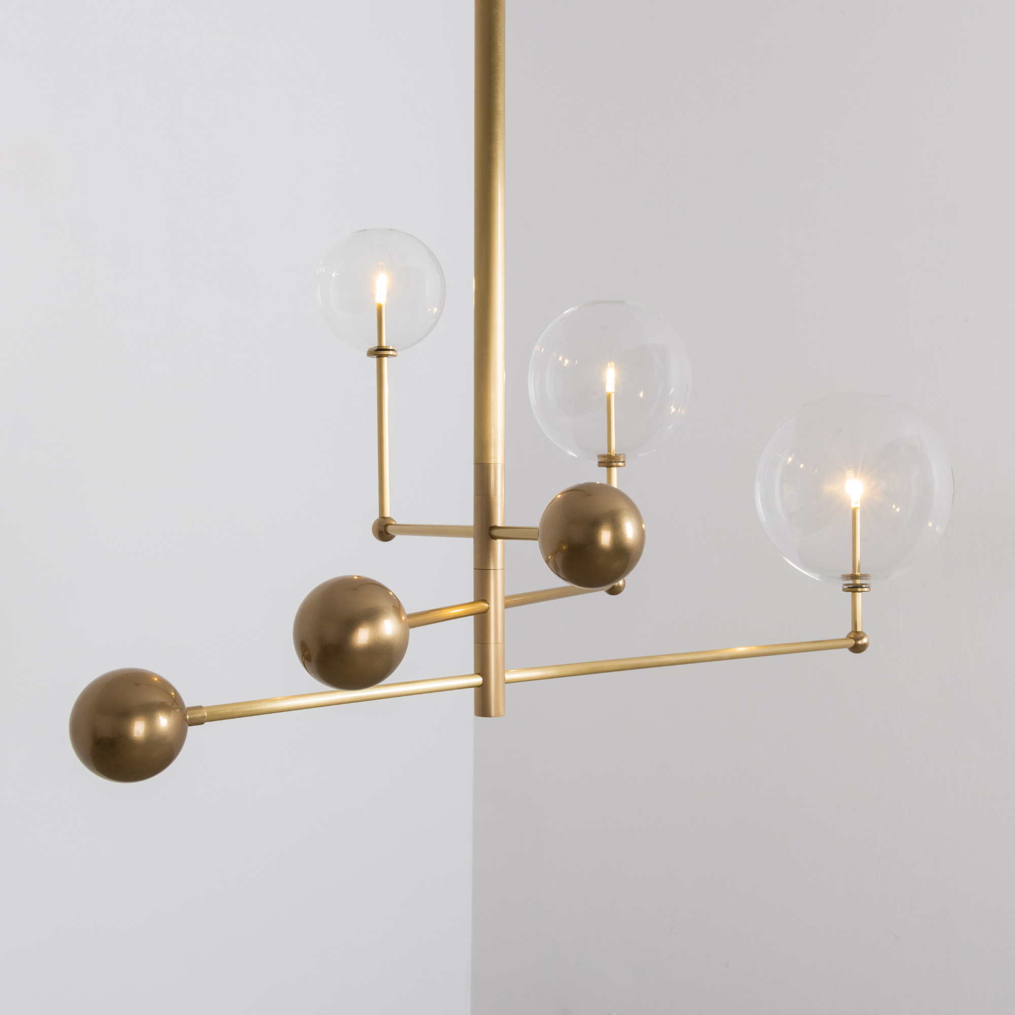 Schwung Universe 3 Light Chandelier - Transparent Glass