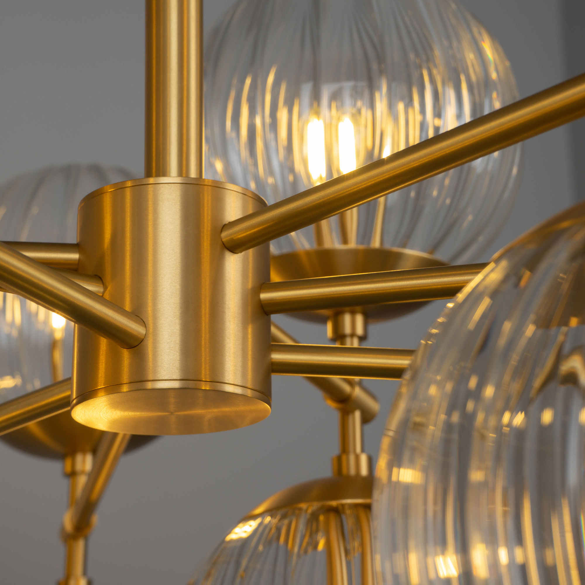 Schwung Zodiac 18 Light Chandelier - Dries Ribbon Glass