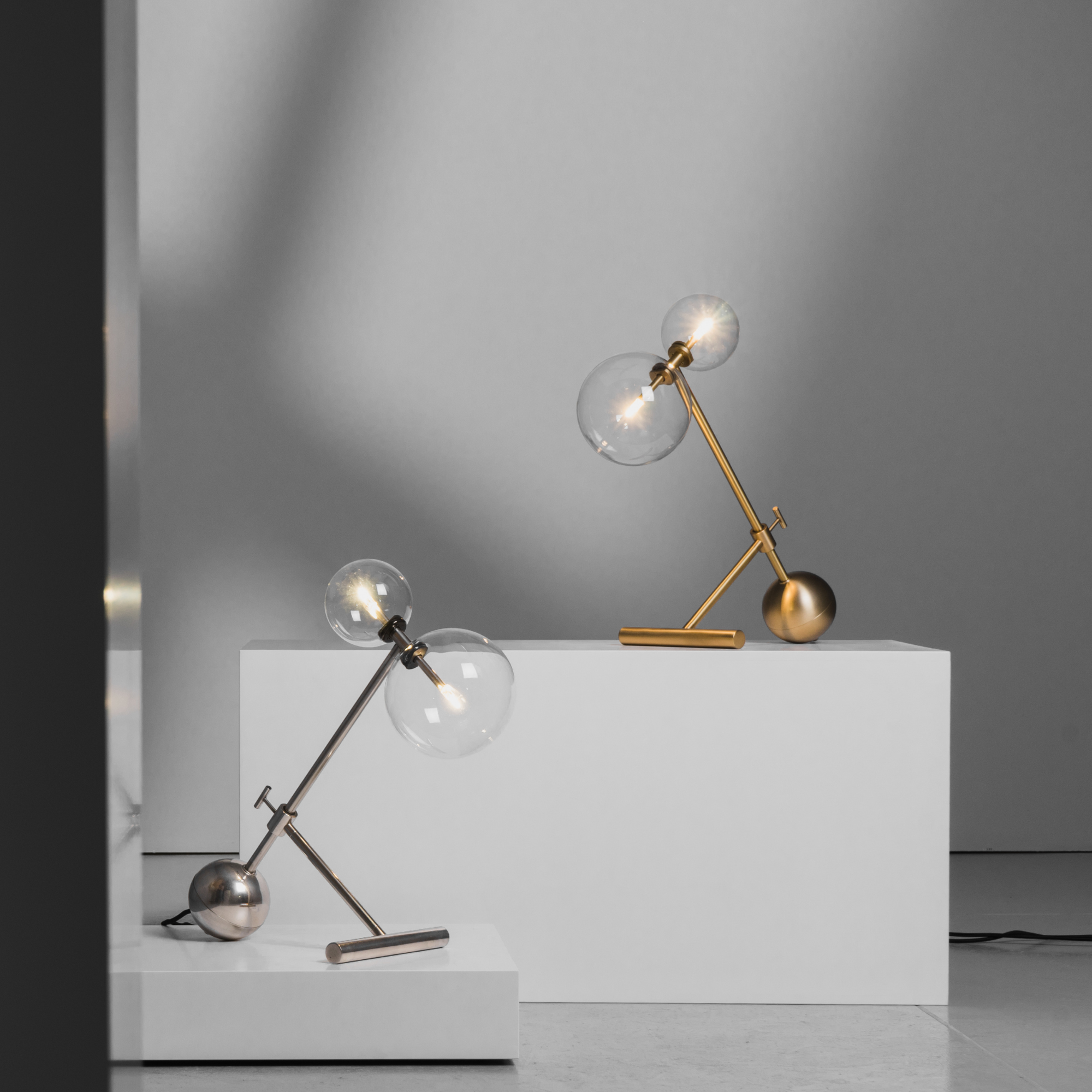 Schwung Zosia Table Lamp - Transparent Glass