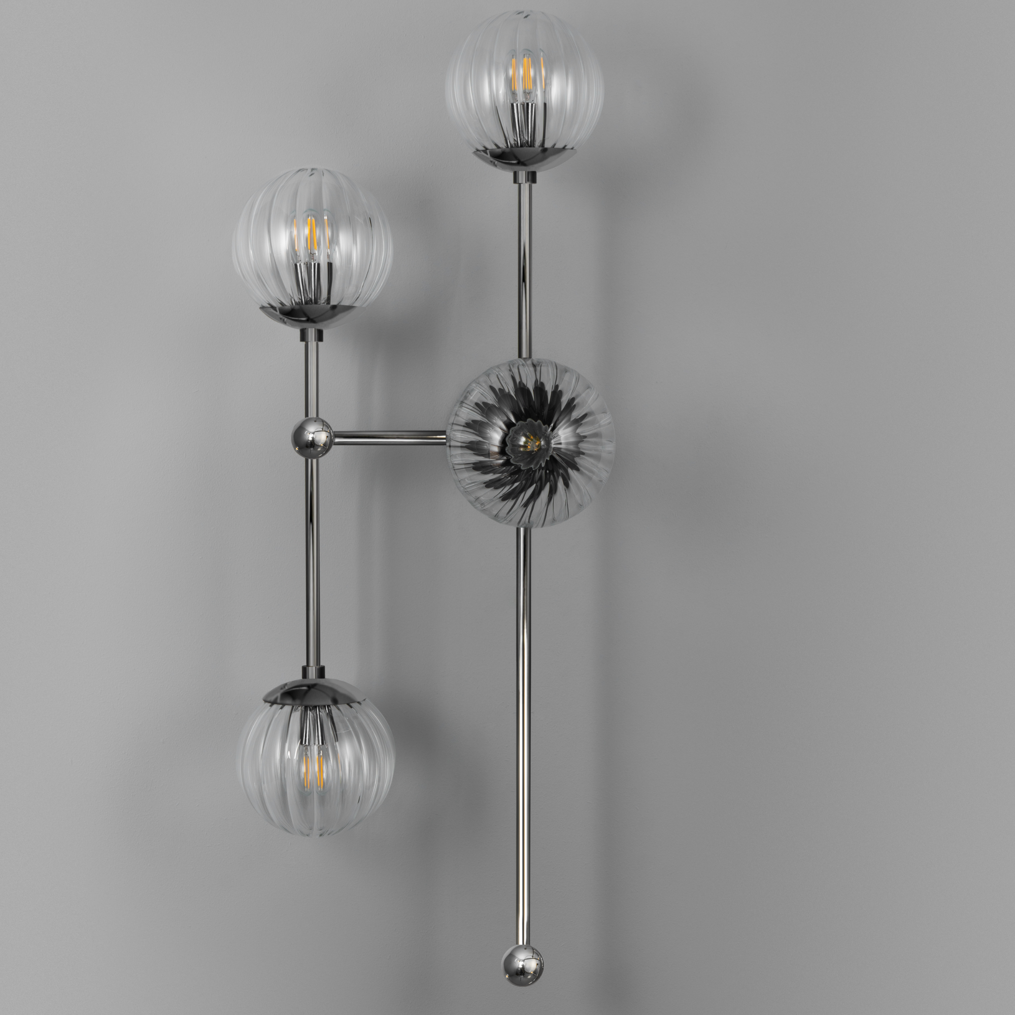 Schwung Armstrong 4 L 4 Light Wall Sconce Light - Dries Ribbon Glass