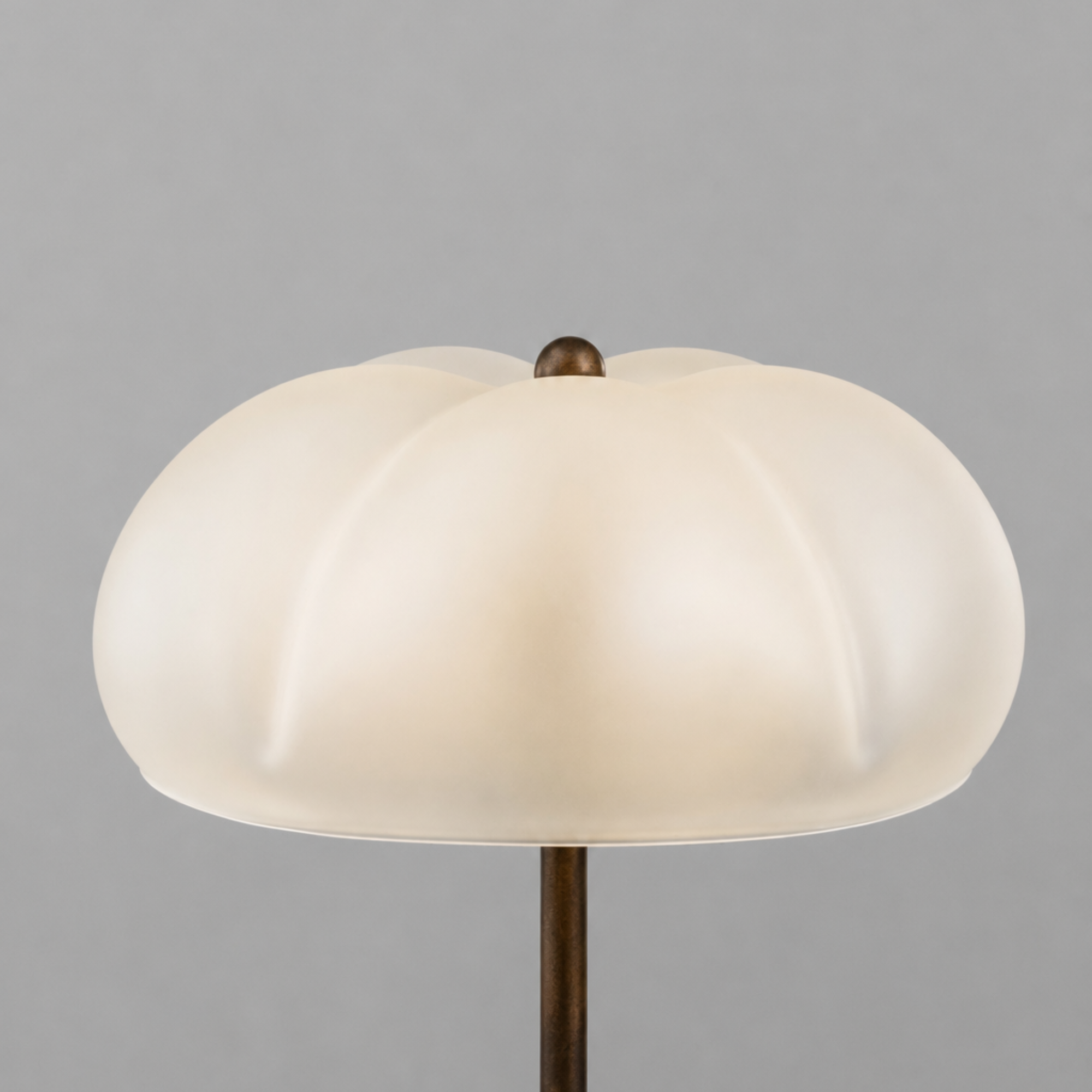 Schwung Hana Table Lamp