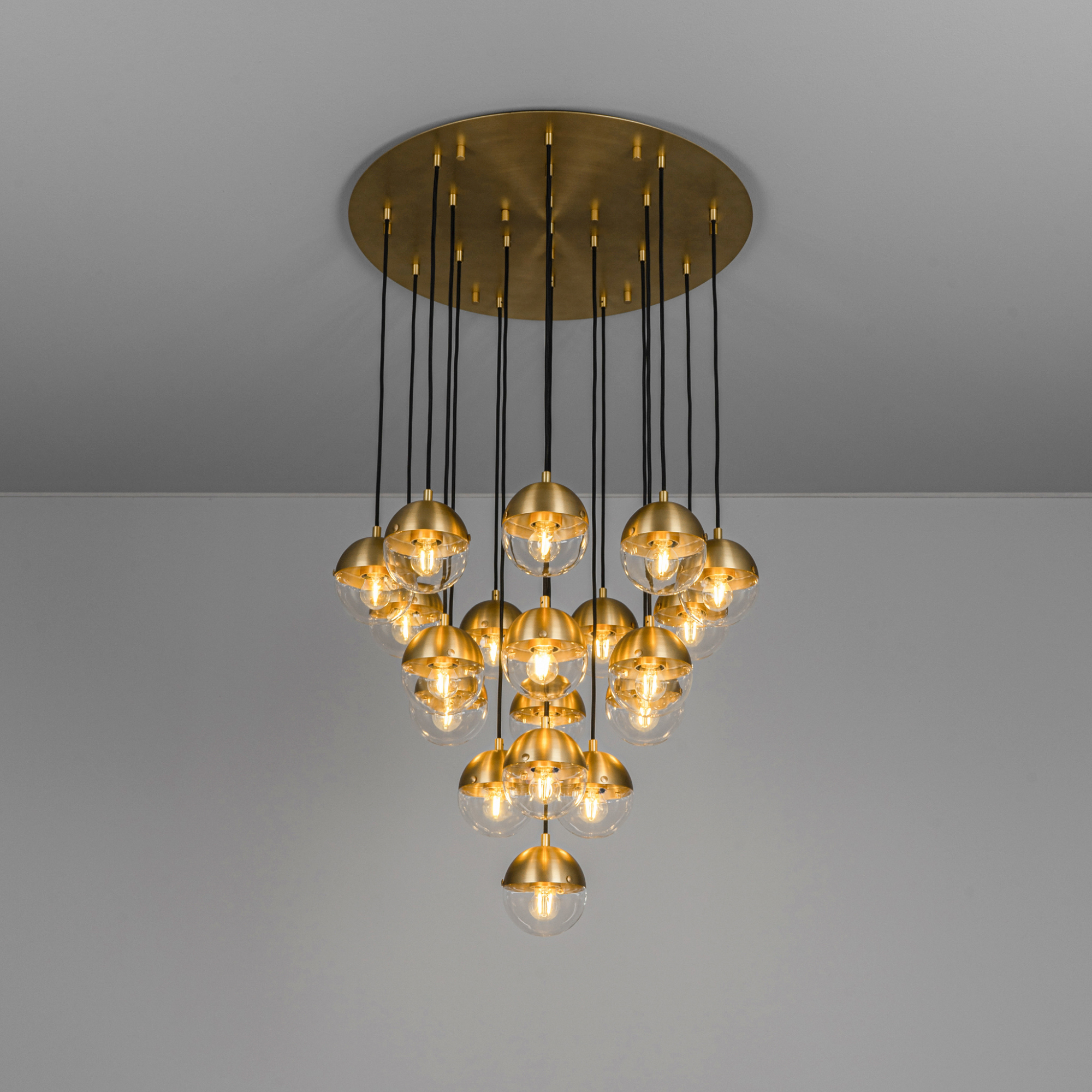 Schwung Molecule Cluster 19 Light Chandelier - Transparent Glass