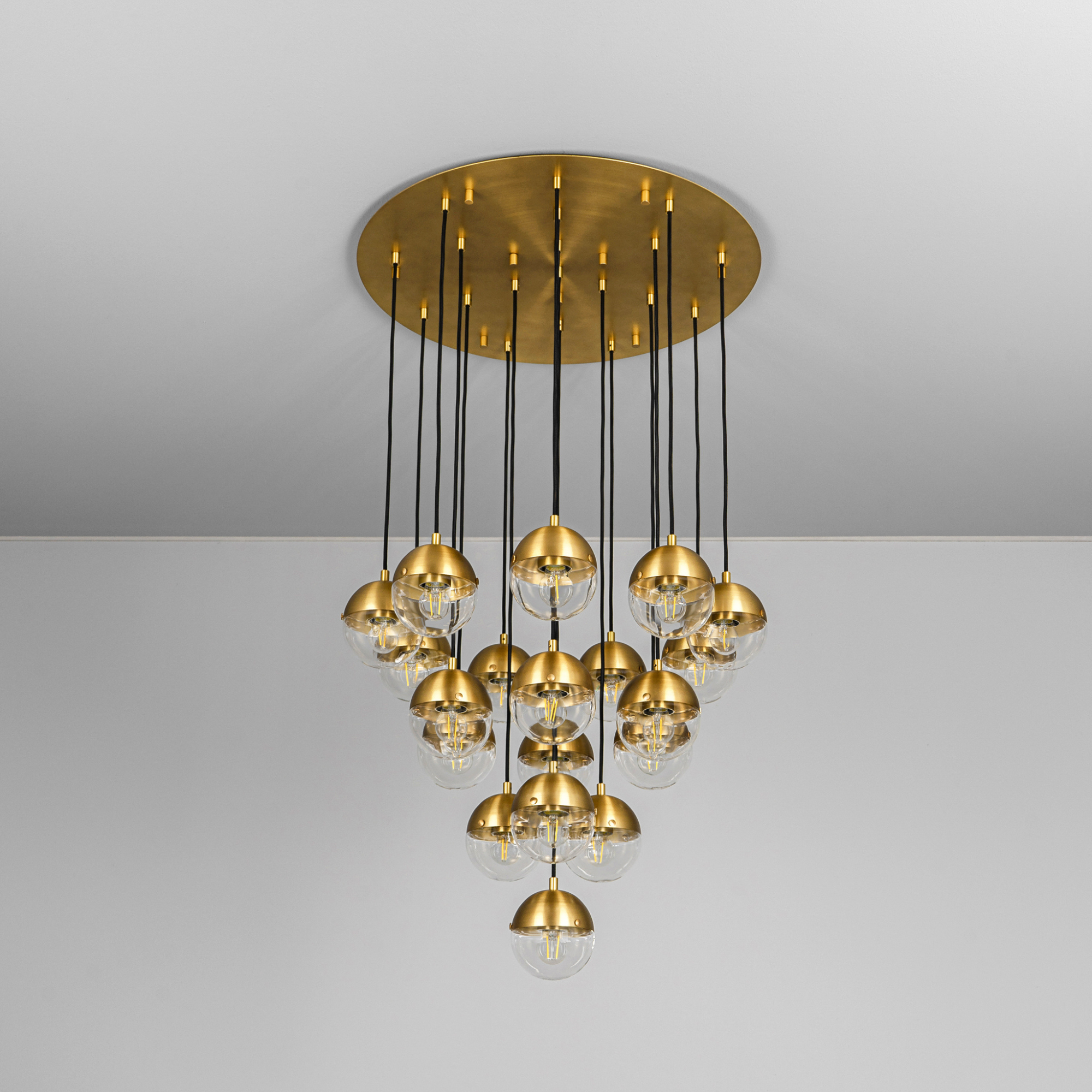 Schwung Molecule Cluster 19 Light Chandelier - Transparent Glass