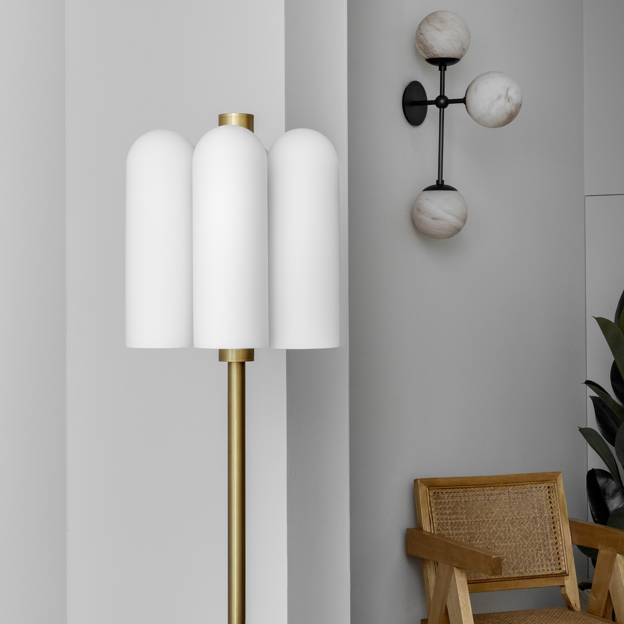 Schwung Odyssey 6 Floor Lamp - Opal Mat Glass