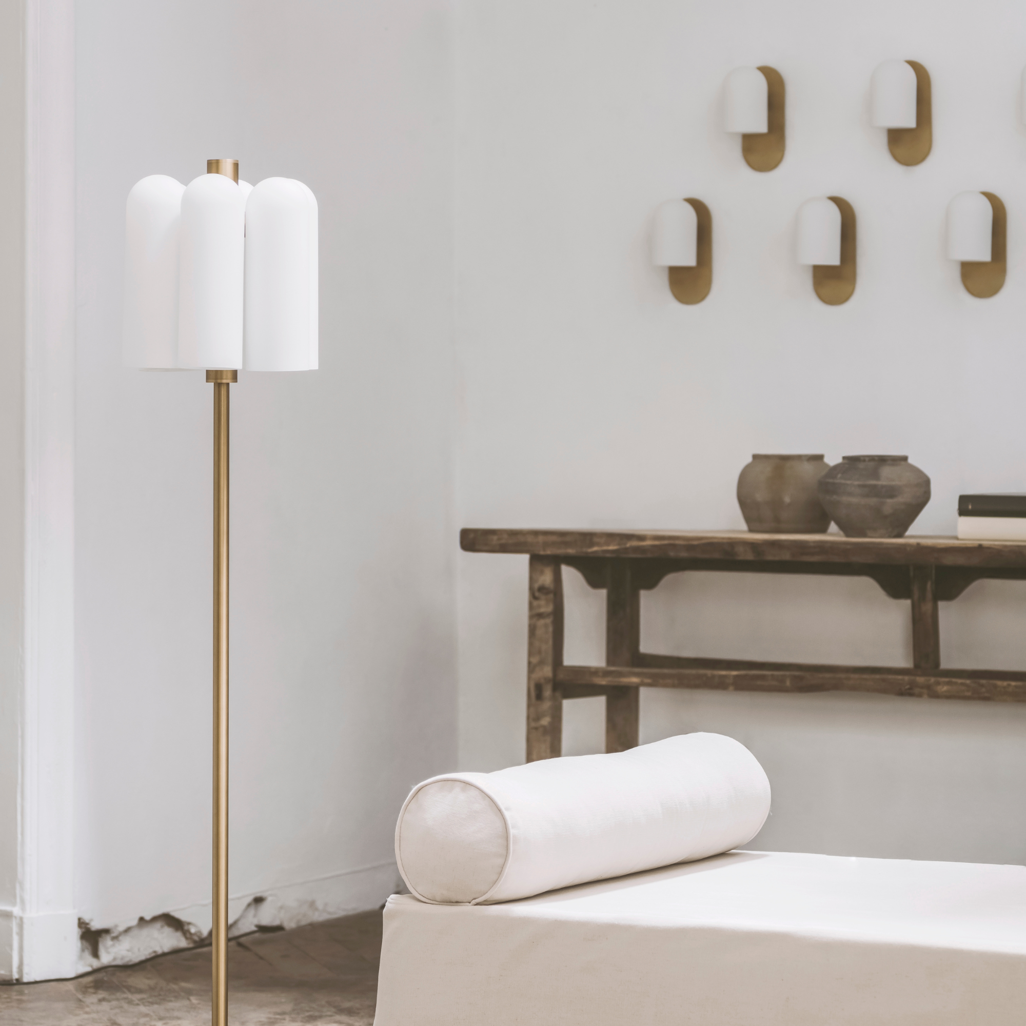 Schwung Odyssey 6 Floor Lamp - Opal Mat Glass