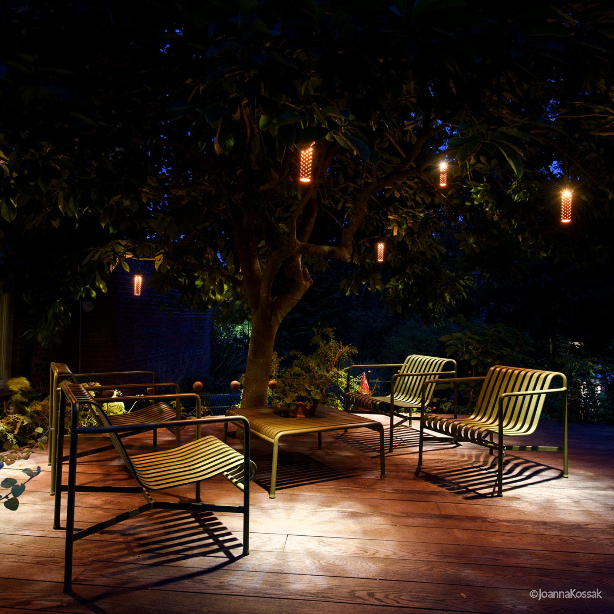 Starry IP67 LED Outdoor Hanging Light - Copper