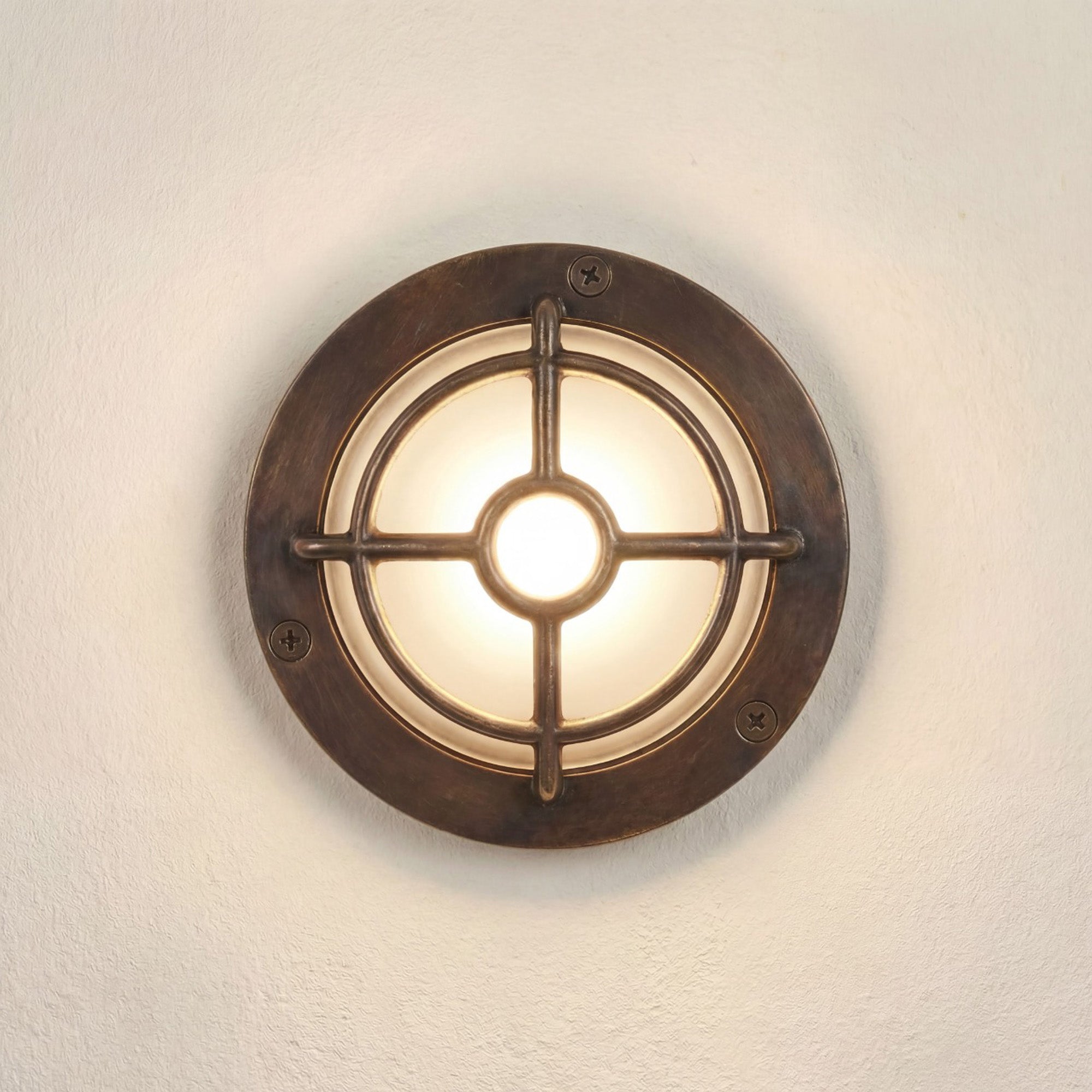 Walkway Guard Light - Antique Brass