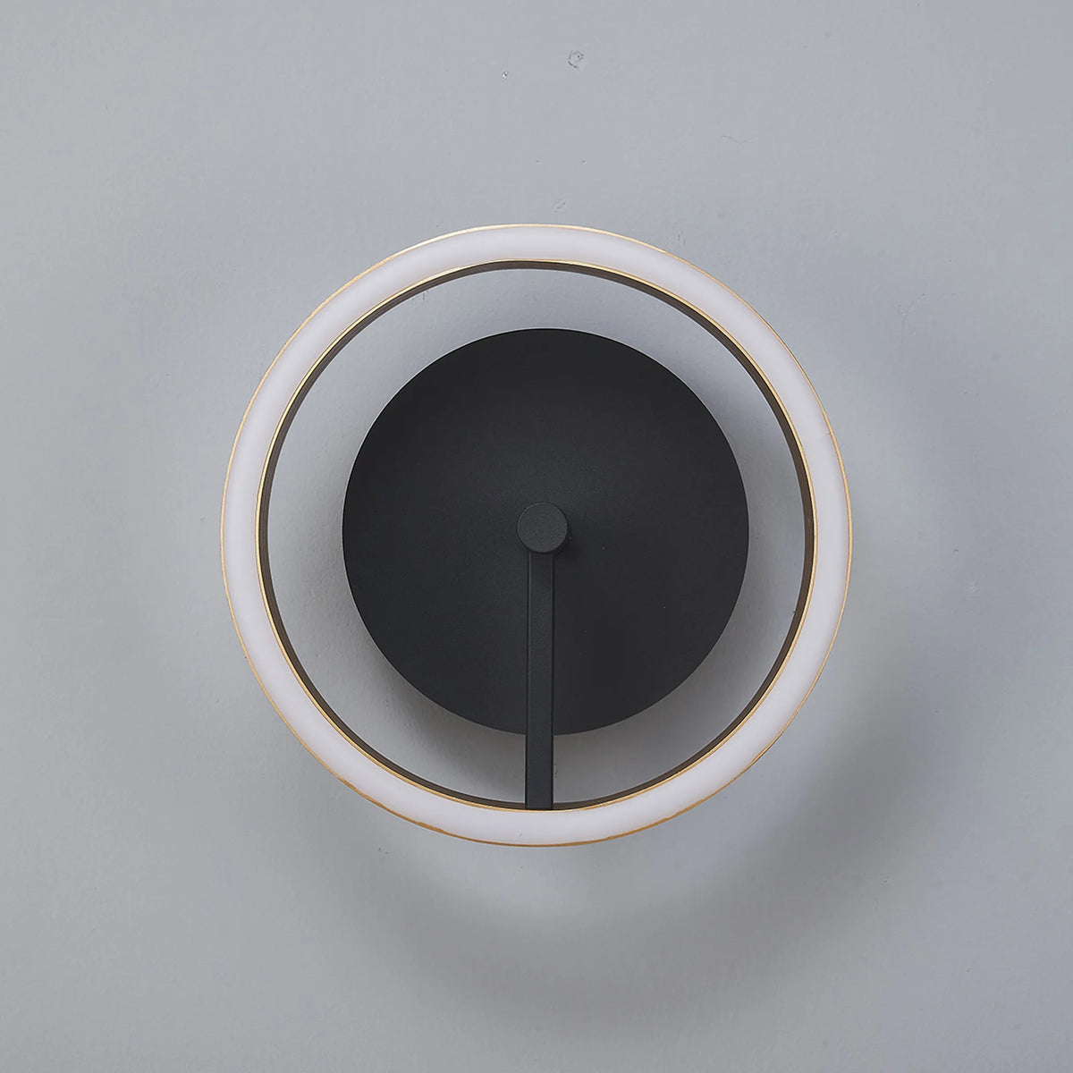 Fabula Alina Wall Light – 23 cm – Black & Brushed Gold