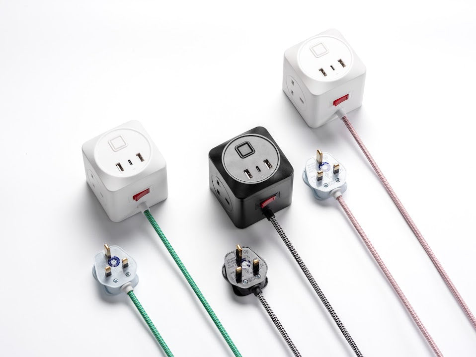 houseof. Extension Lead - Black Fabric Cable