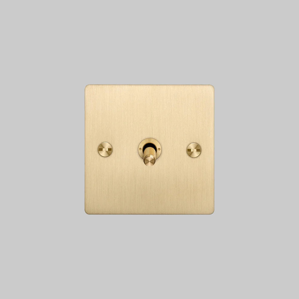 Buster + Punch 1G Toggle Switch 2-Way - Brass Plate & Cross Knurl Pattern